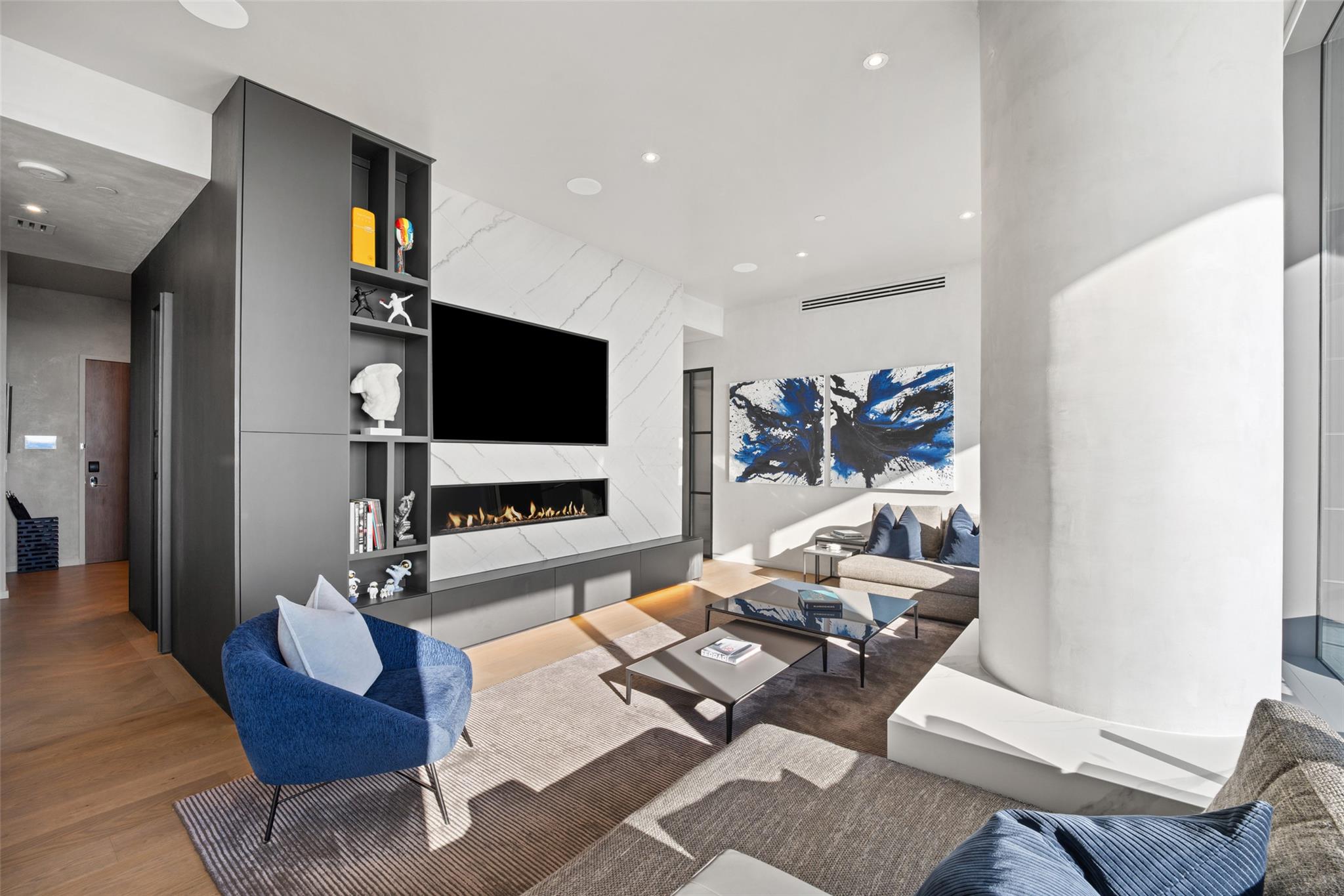 210 Lavaca St # 2301, Austin, TX 78701