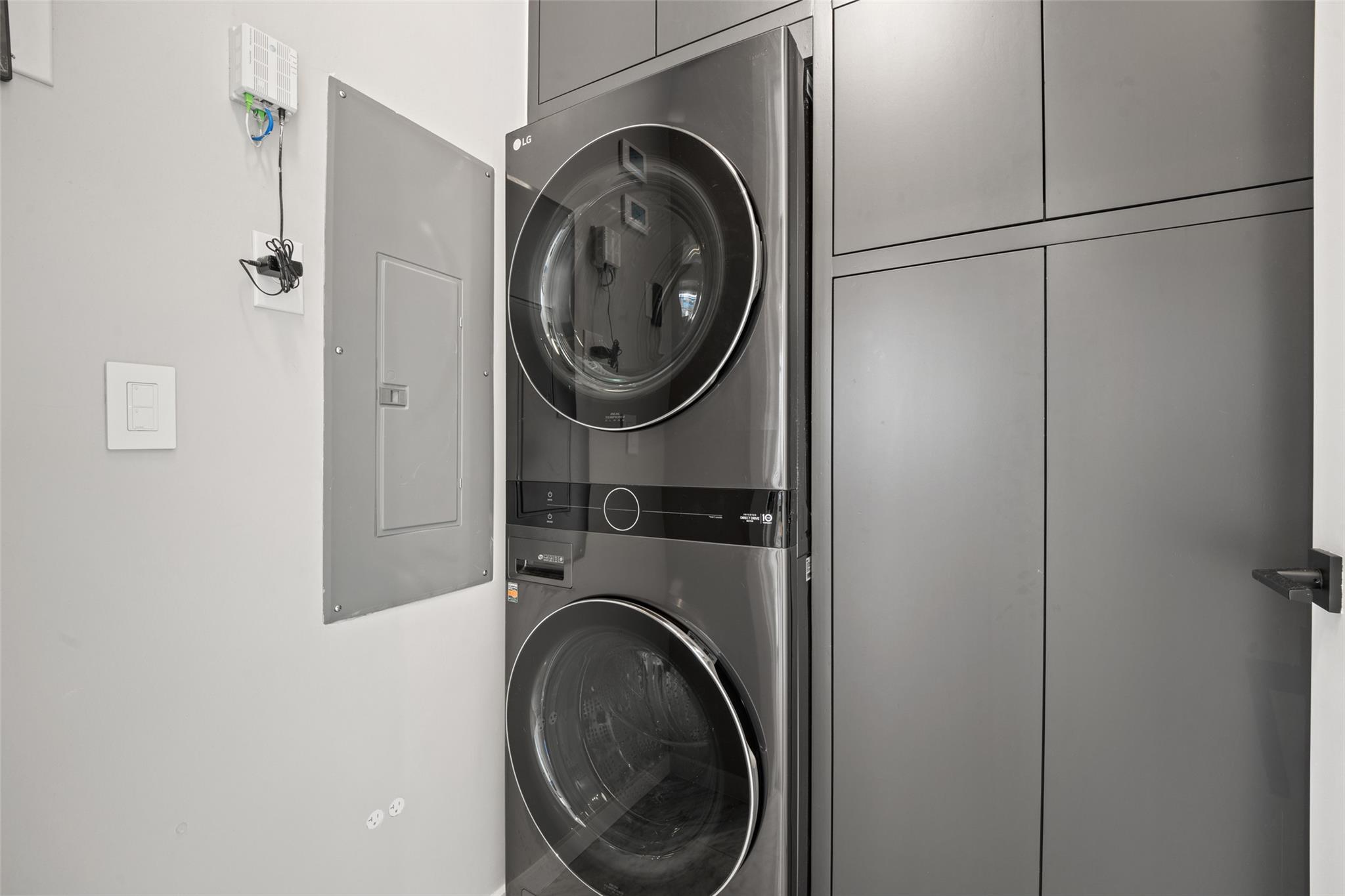 210 Lavaca St # 2301, Austin, TX 78701