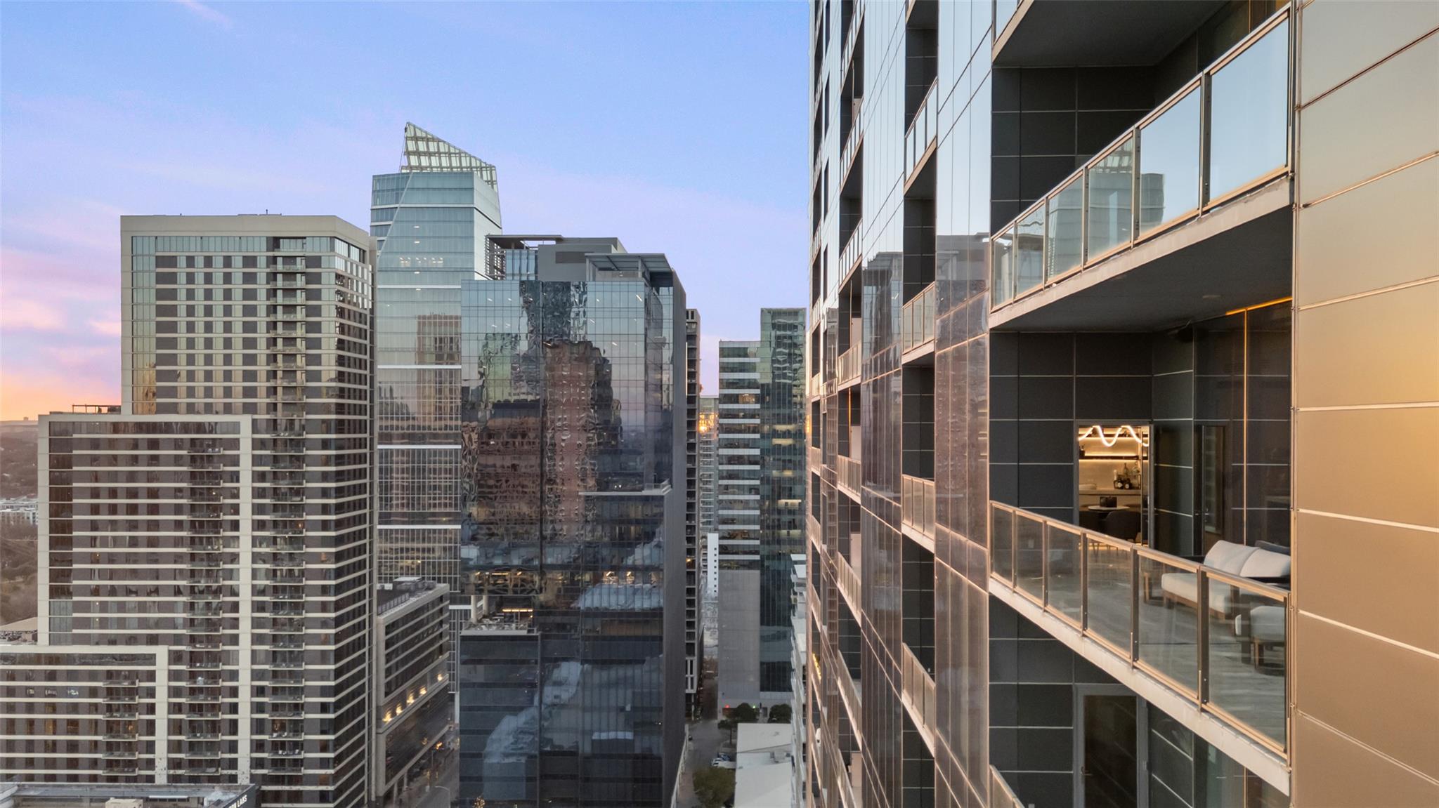 210 Lavaca St # 2301, Austin, TX 78701