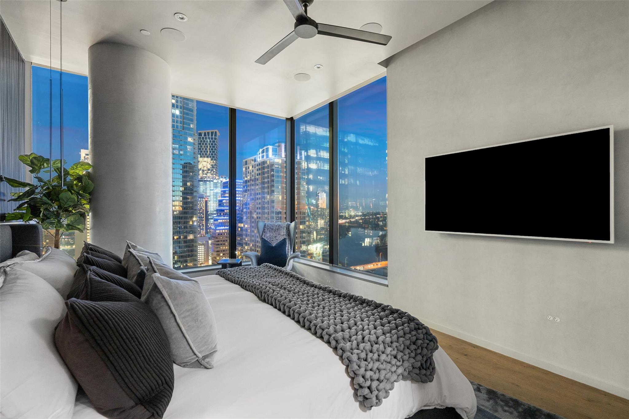 210 Lavaca St # 2301, Austin, TX 78701