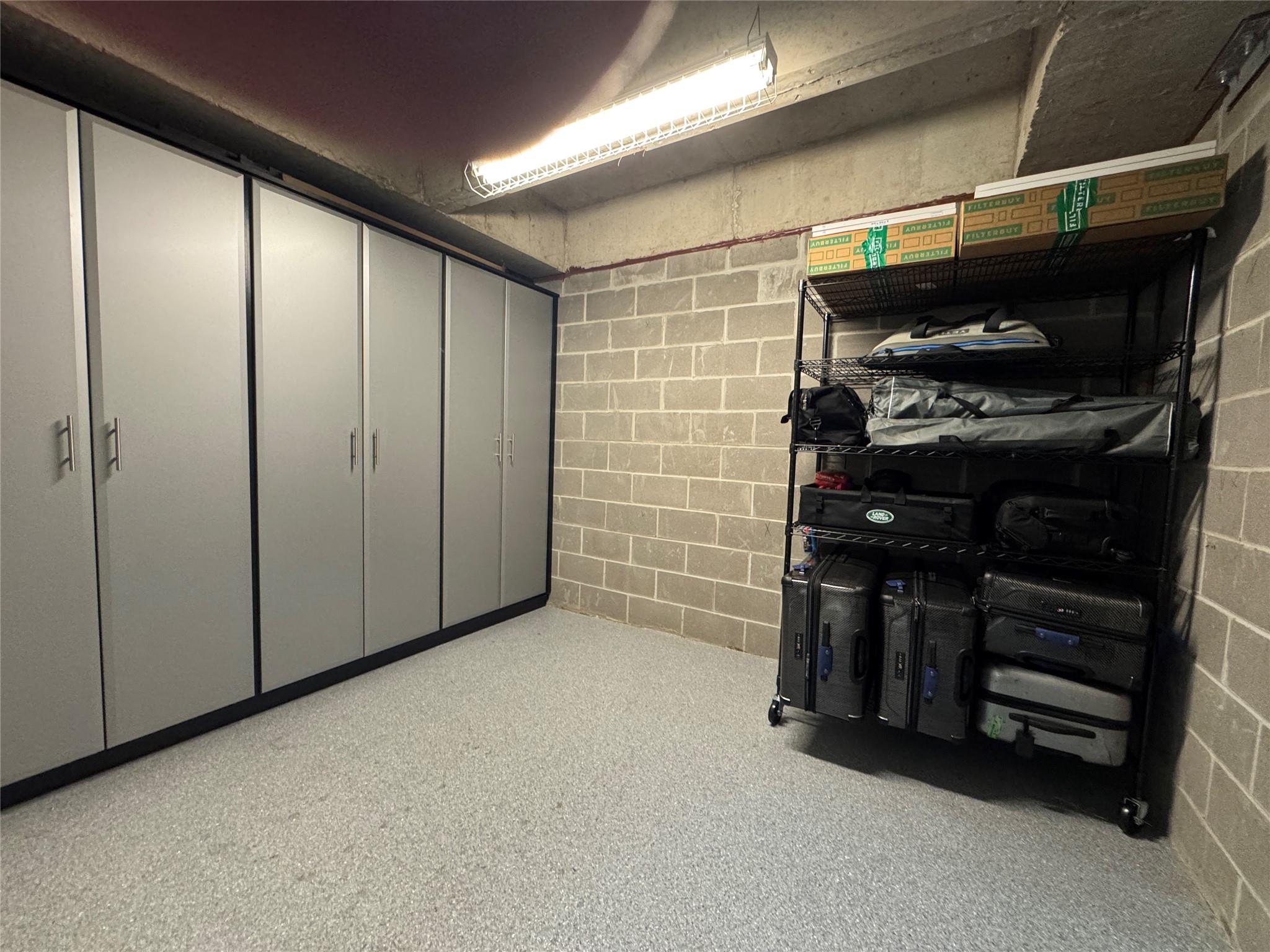 210 Lavaca St # 2301, Austin, TX 78701