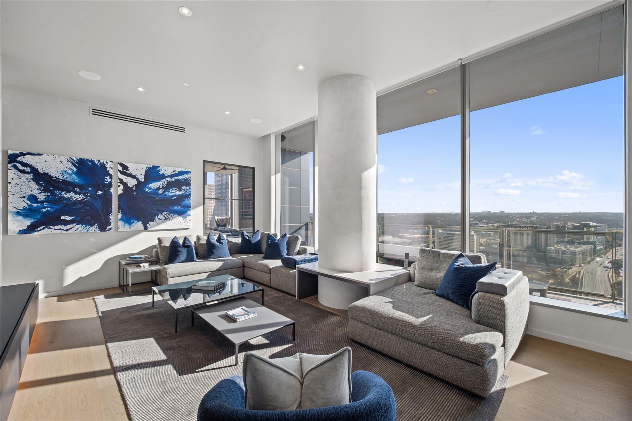 210 Lavaca St # 2301, Austin, TX 78701