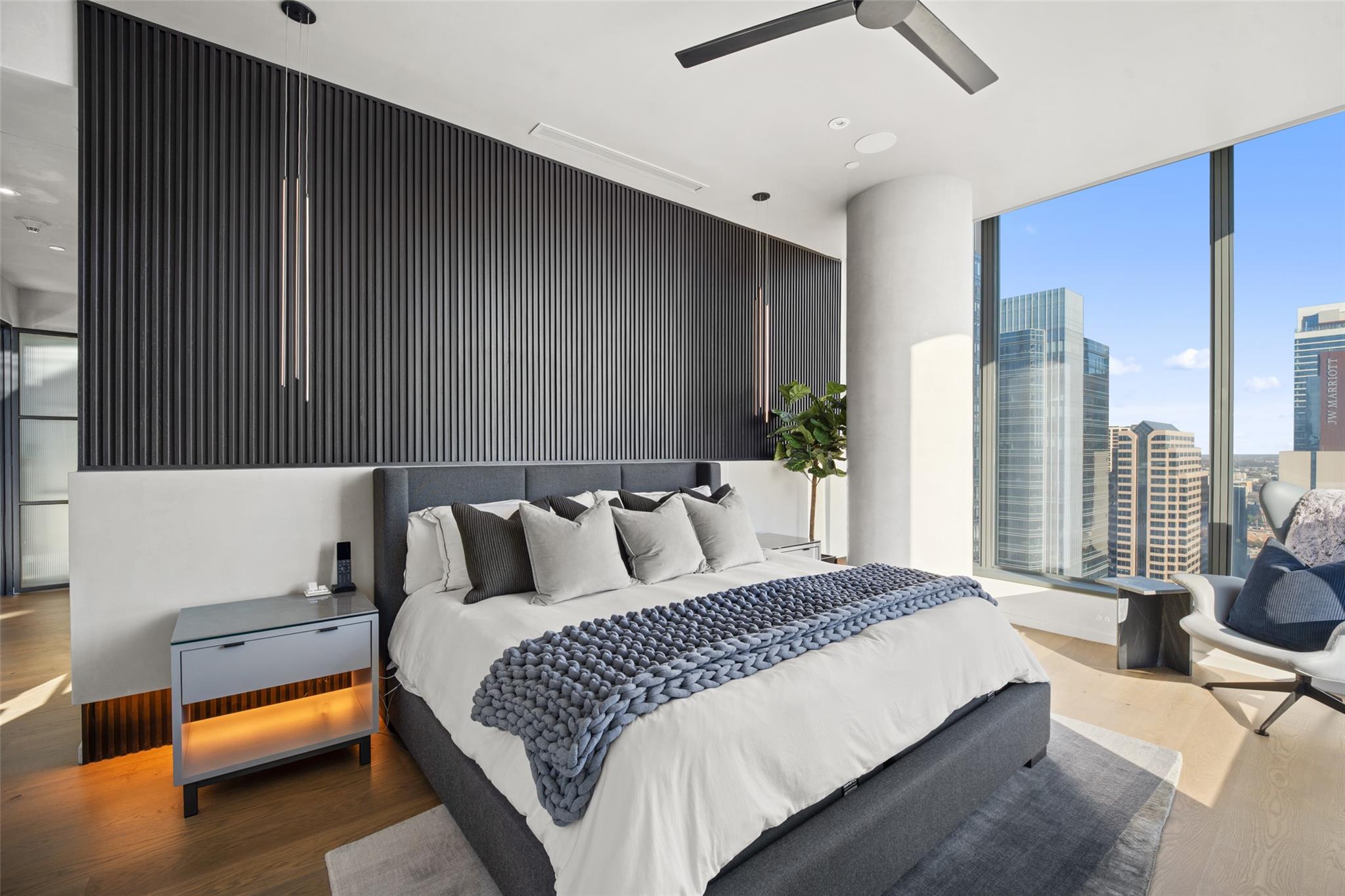 210 Lavaca St # 2301, Austin, TX 78701