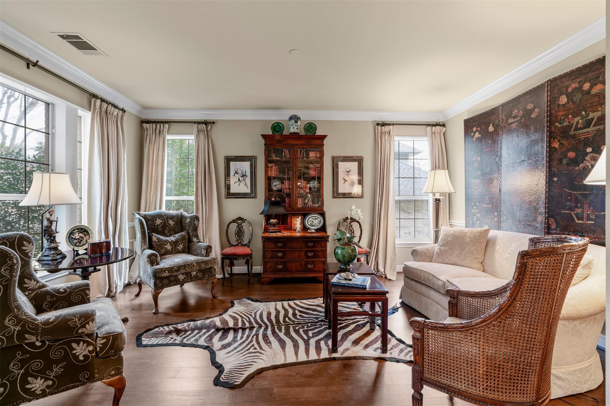 10511 Skyflower Dr, Austin, TX 78759