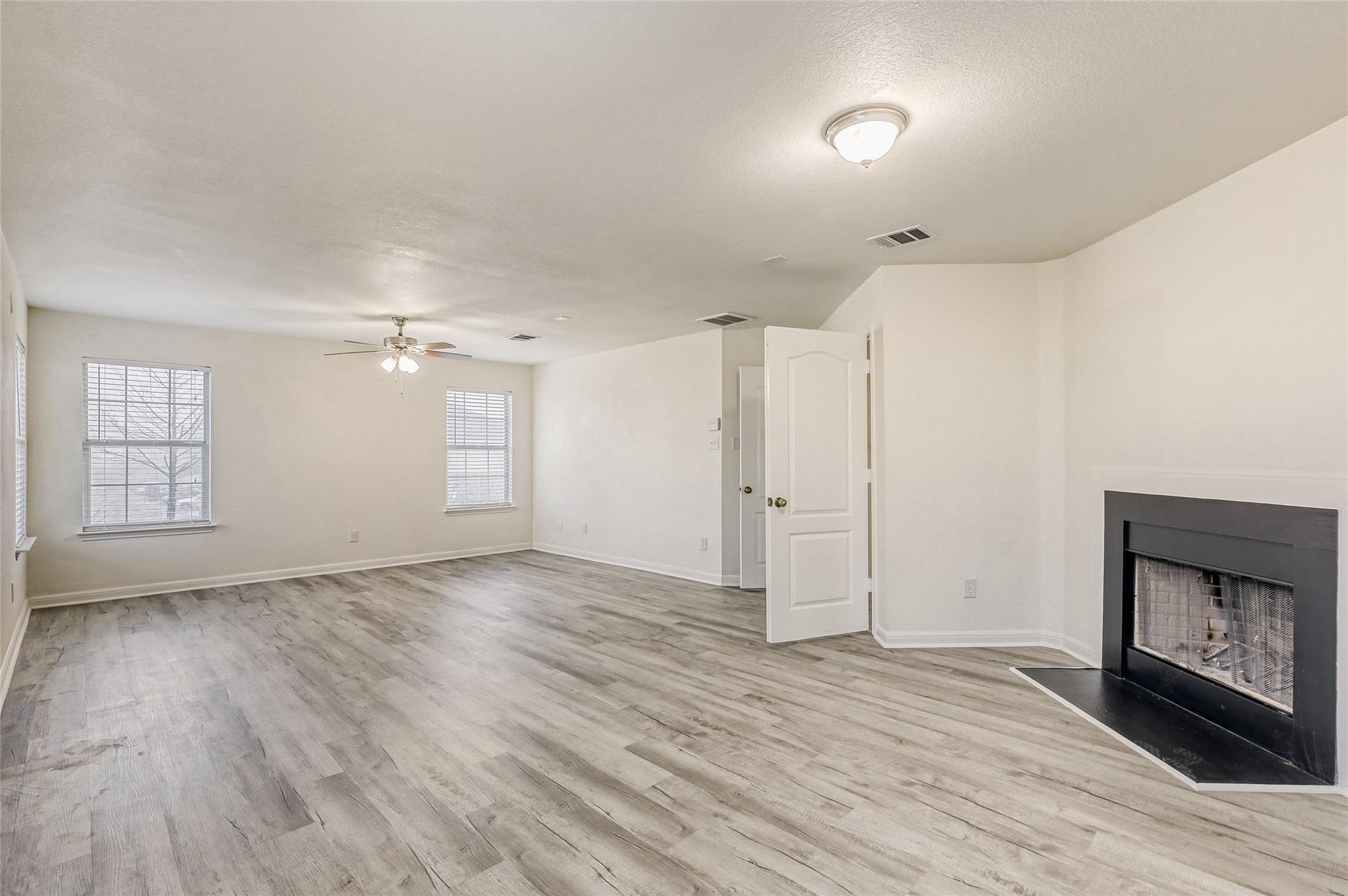 113 Silver Lace Ln, Round Rock, TX 78664