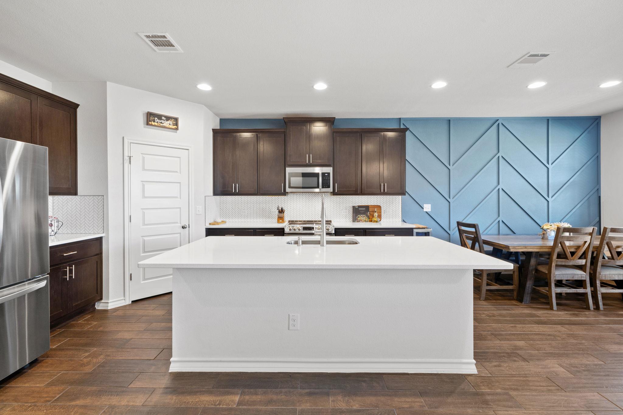 380 Capstone Rd, Liberty Hill, TX 78642