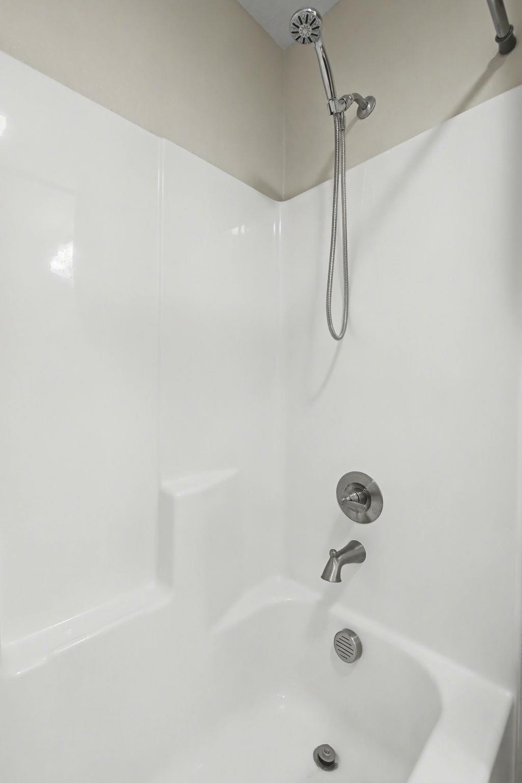 1135 Limestone Dr, Lampasas, TX 76550