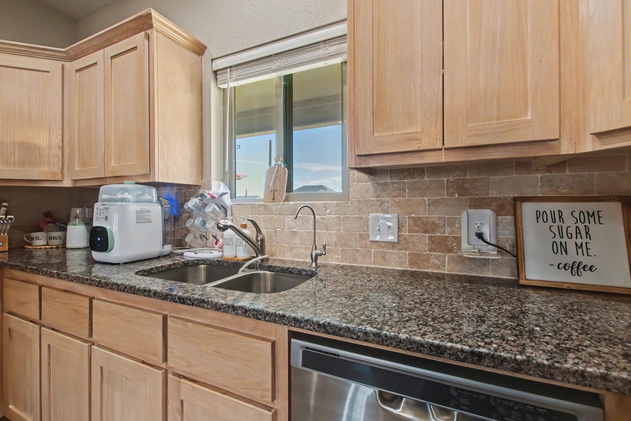 1135 Limestone Dr, Lampasas, TX 76550