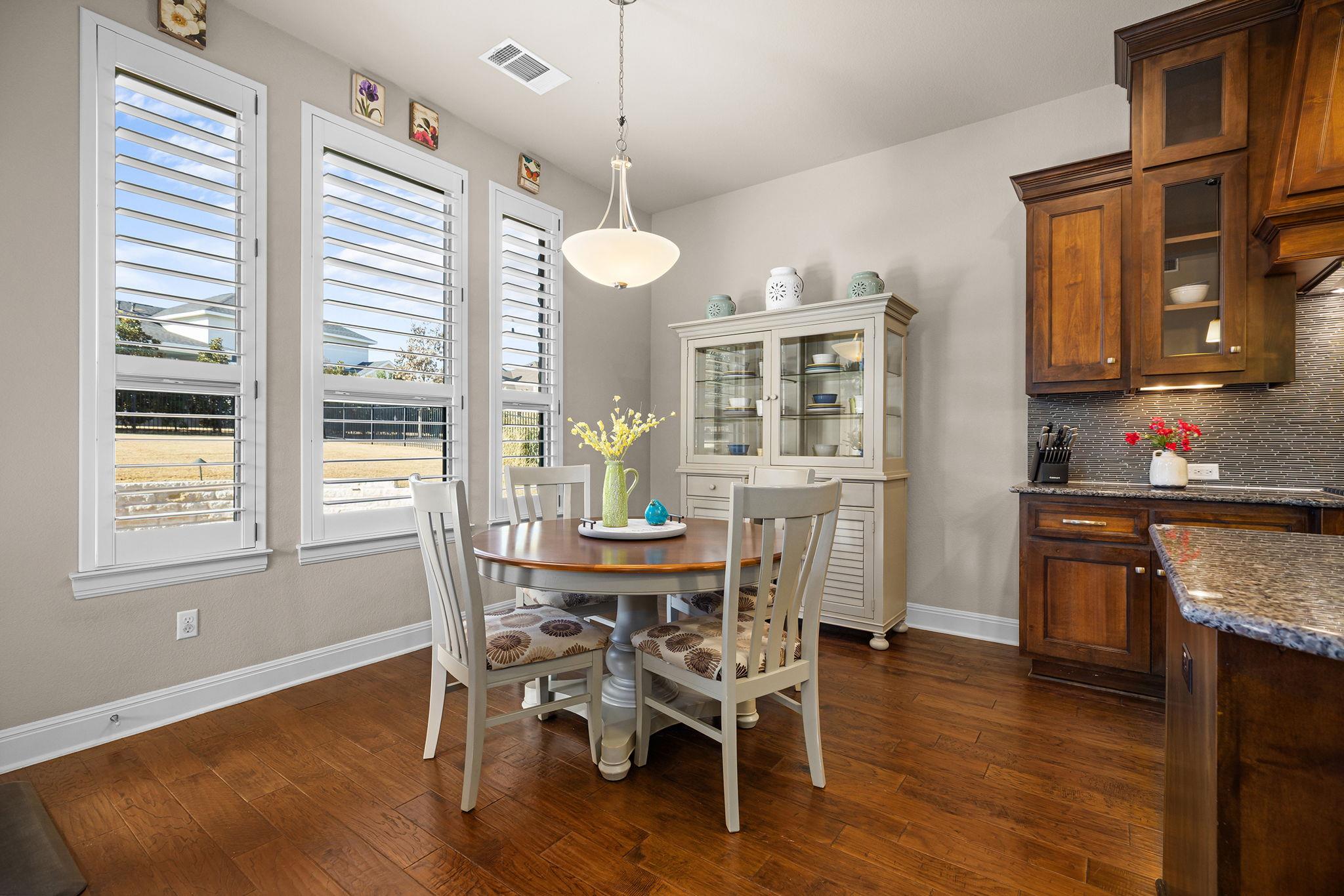 2405 Legend Trl, Leander, TX 78641