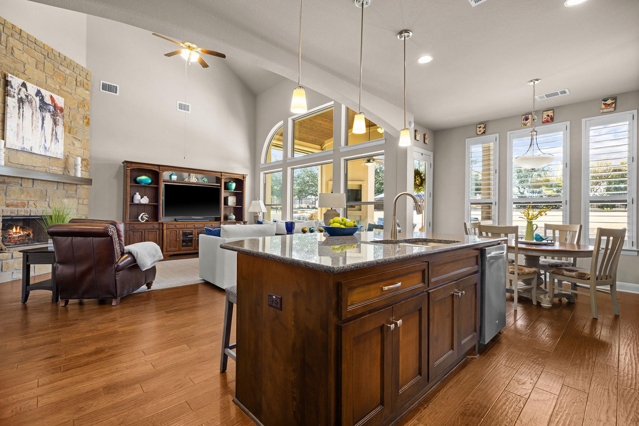 2405 Legend Trl, Leander, TX 78641