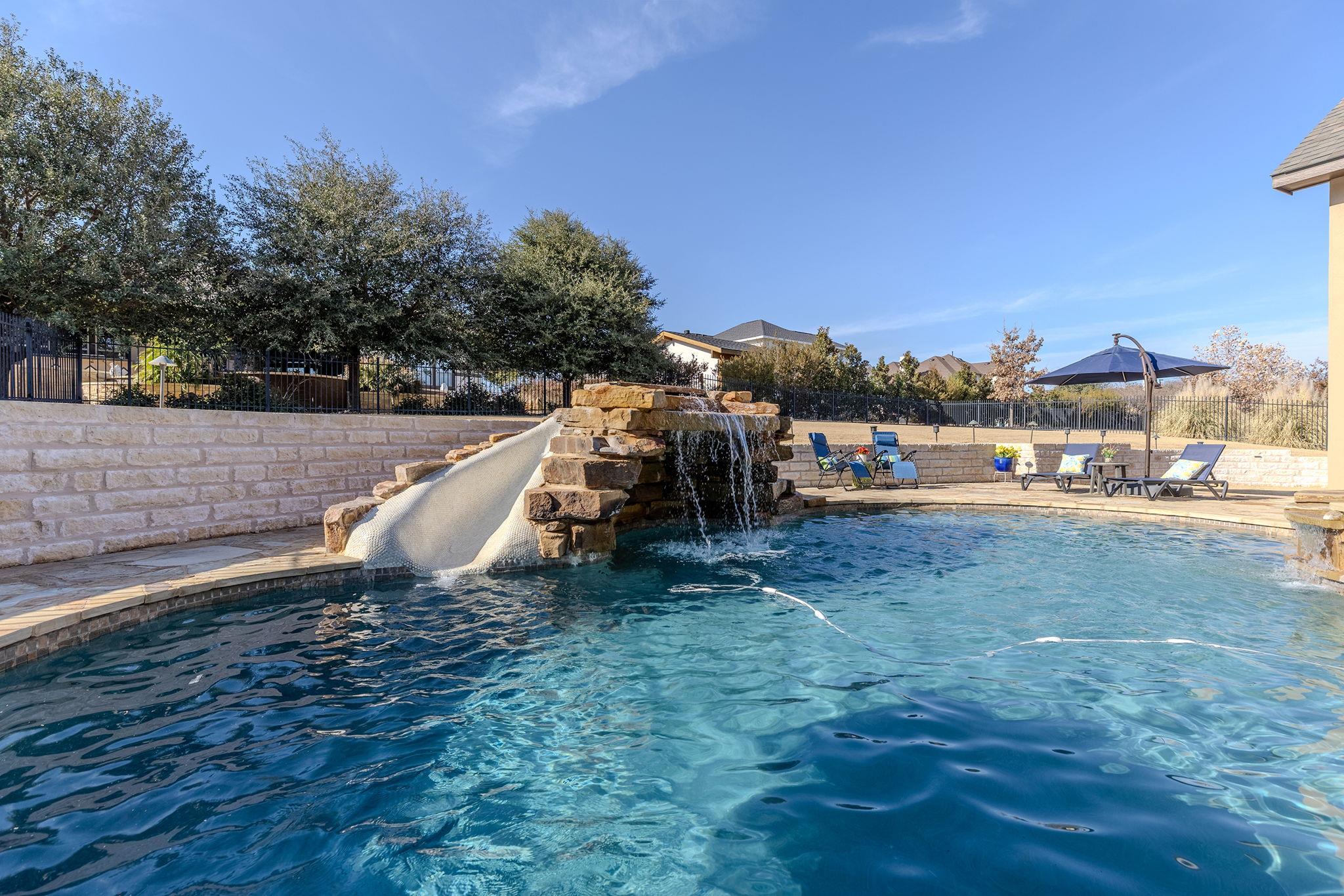 2405 Legend Trl, Leander, TX 78641