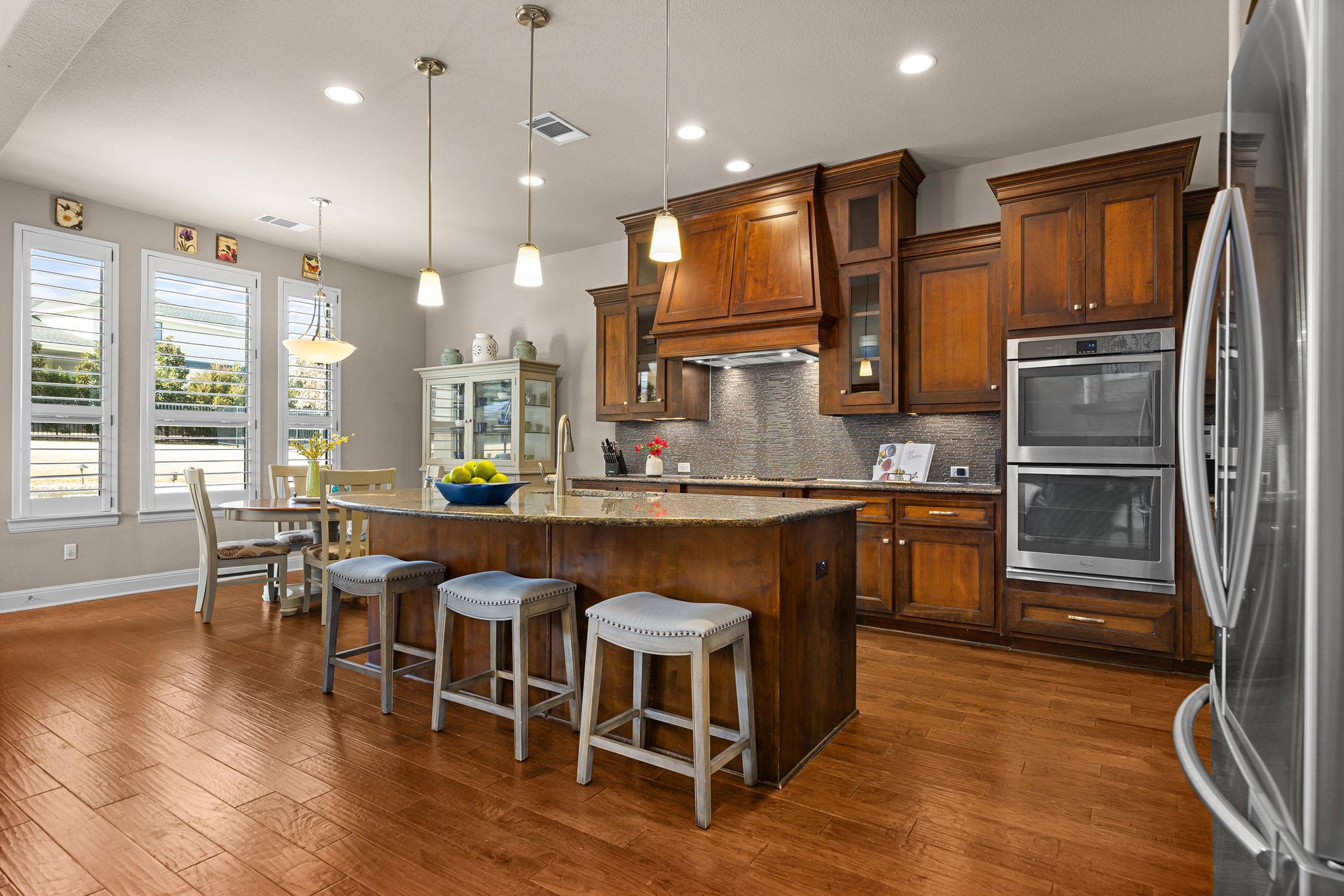 2405 Legend Trl, Leander, TX 78641