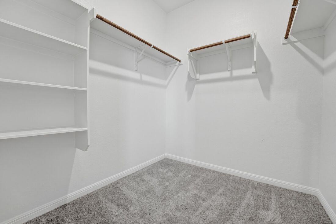 14110 Edna Maxine Walk, Del Valle, TX 78617