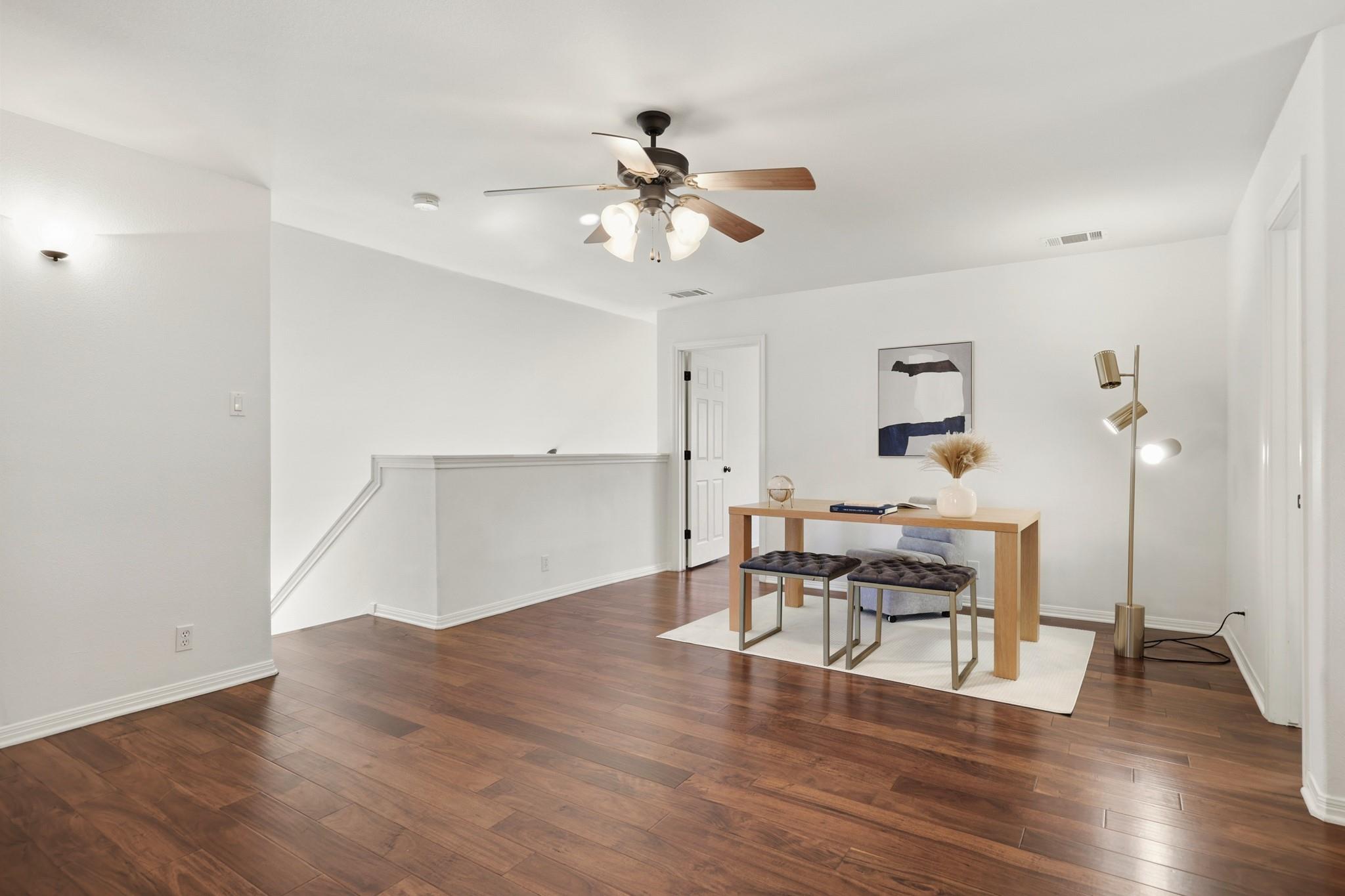 910 Vanguard St, Austin, TX 78734