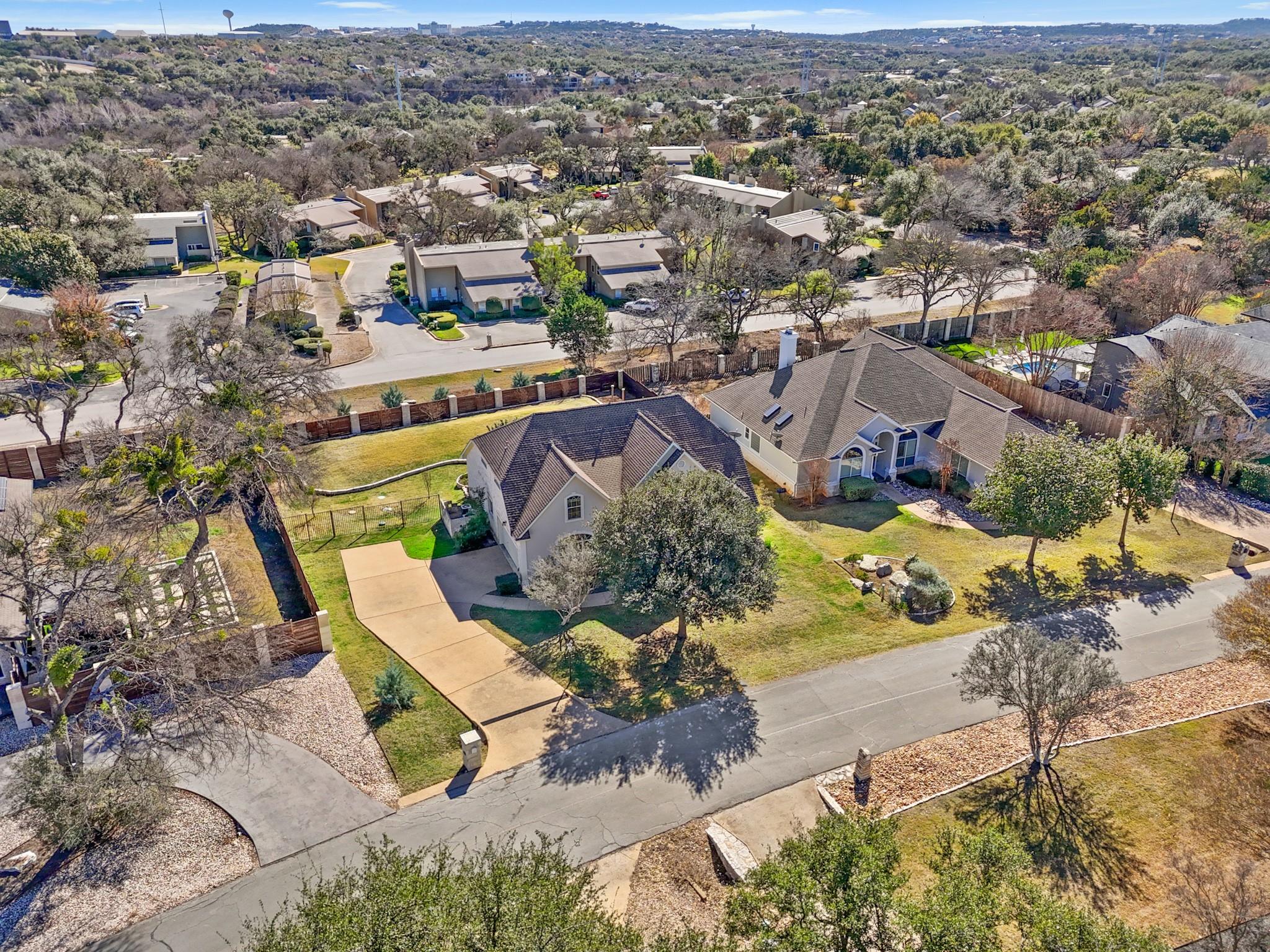 910 Vanguard St, Austin, TX 78734