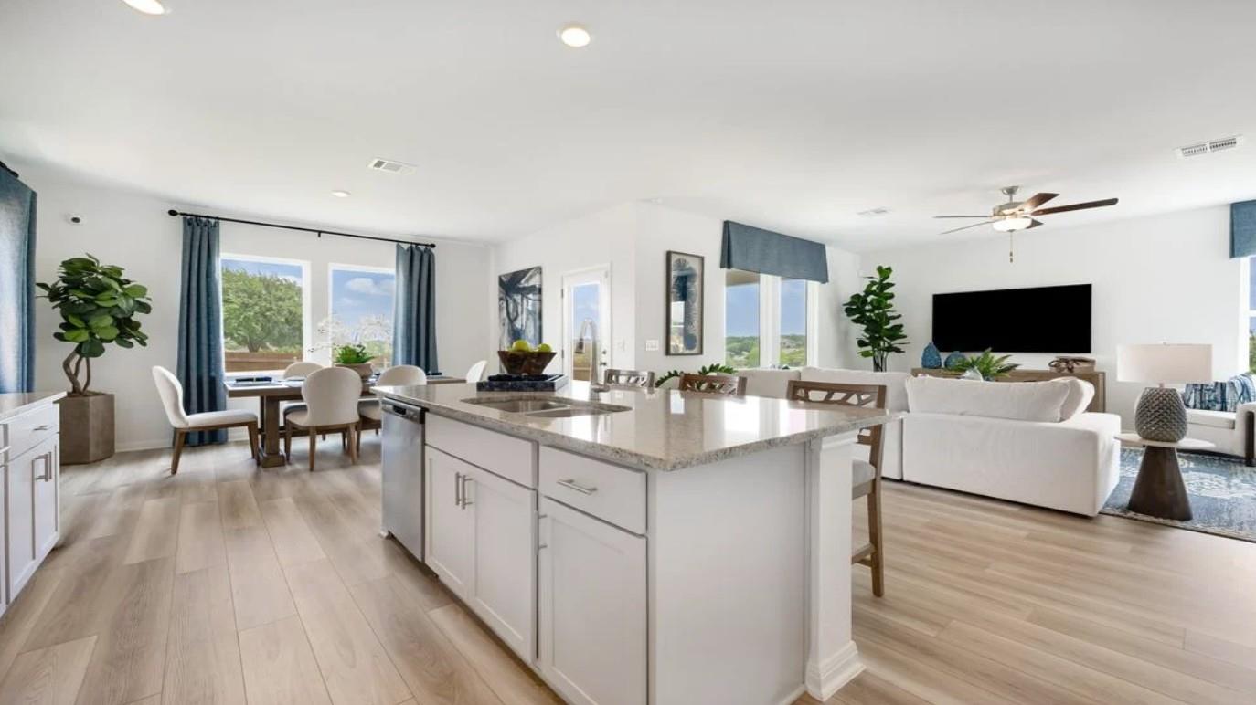 14124 Edna Maxine Walk, Del Valle, TX 78617