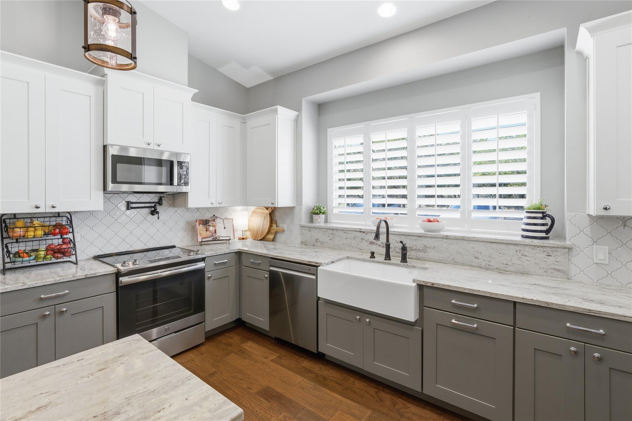 150 County Road 220, Florence, TX 76527