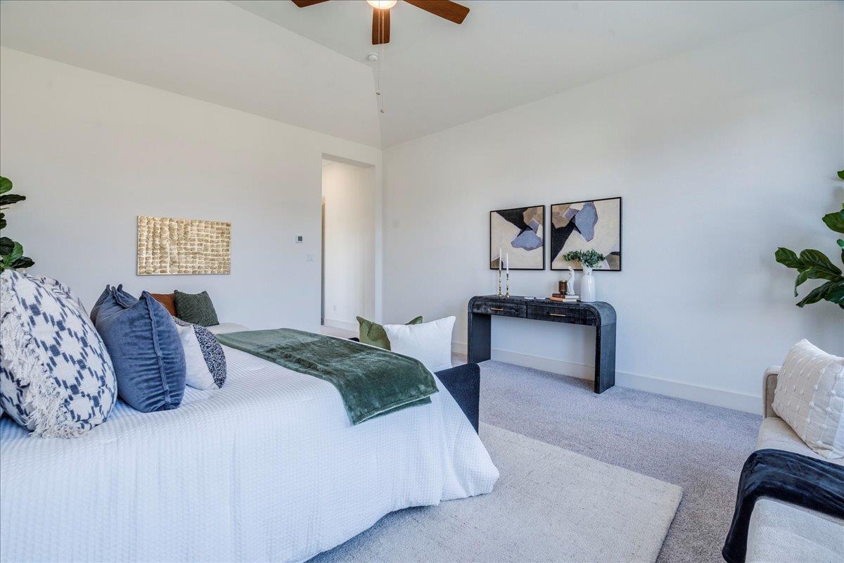 218 Premier Park Loop, Dripping Springs, TX 78620