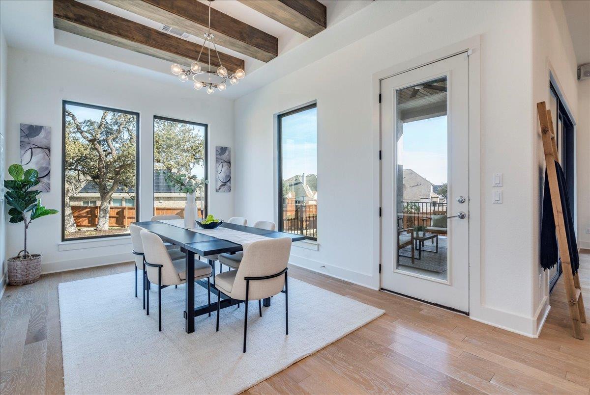 218 Premier Park Loop, Dripping Springs, TX 78620