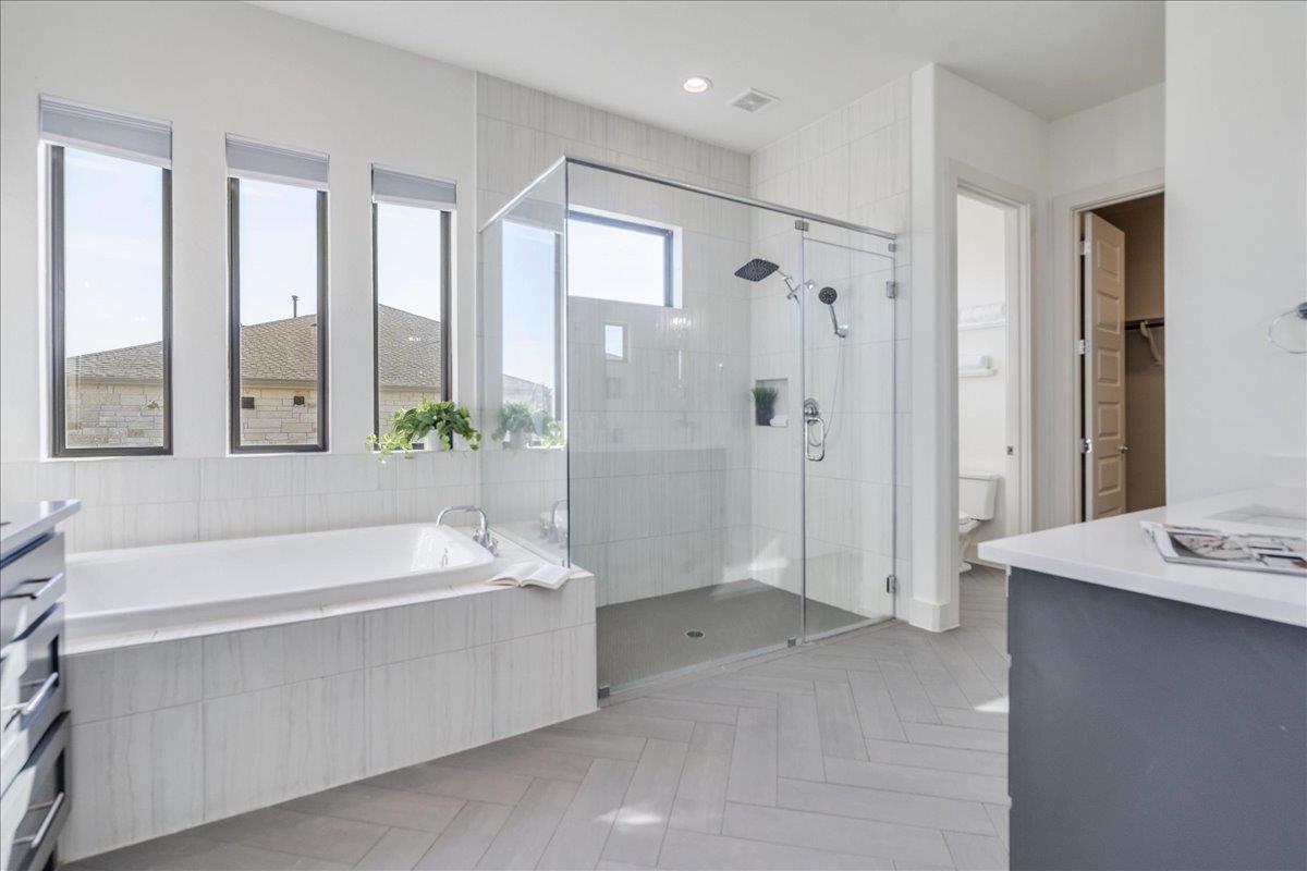 218 Premier Park Loop, Dripping Springs, TX 78620