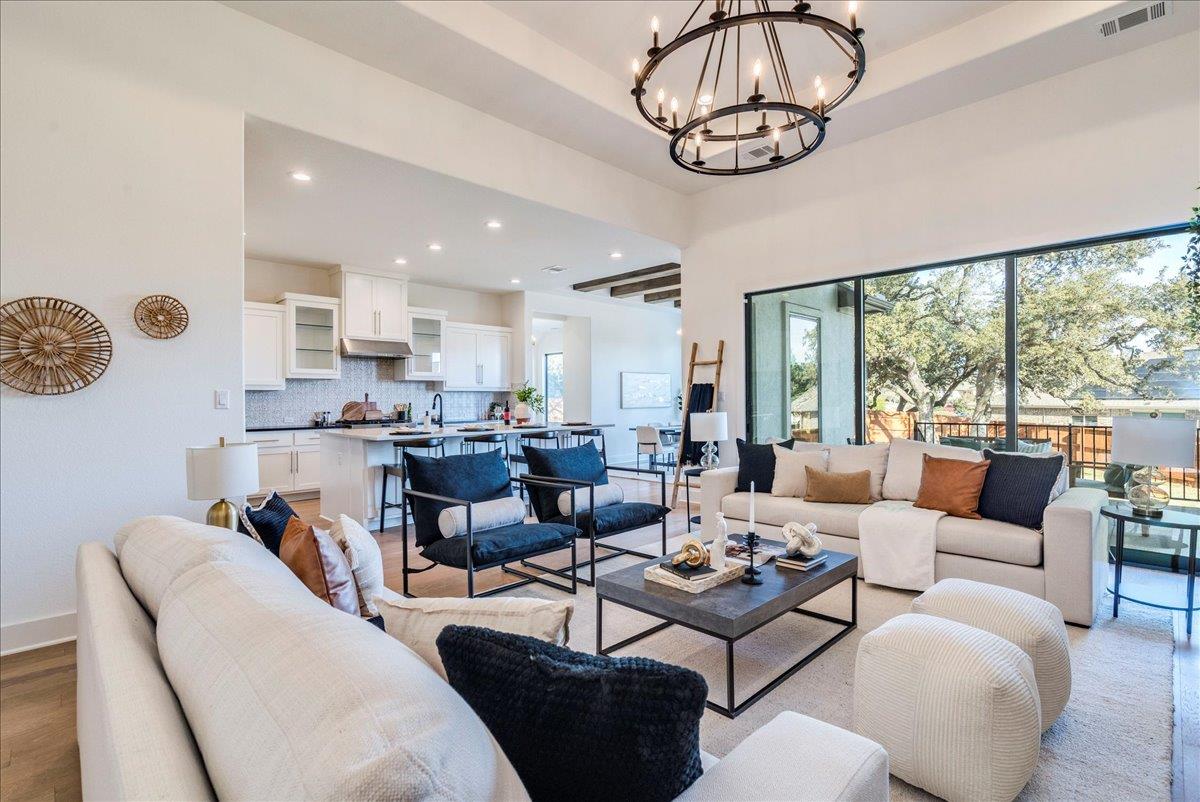 218 Premier Park Loop, Dripping Springs, TX 78620