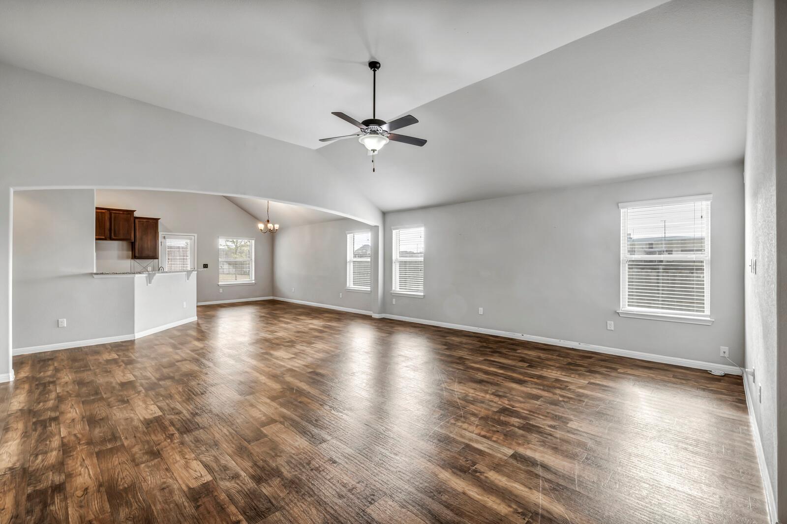 539 Merlin Ln, Leander, TX 78641