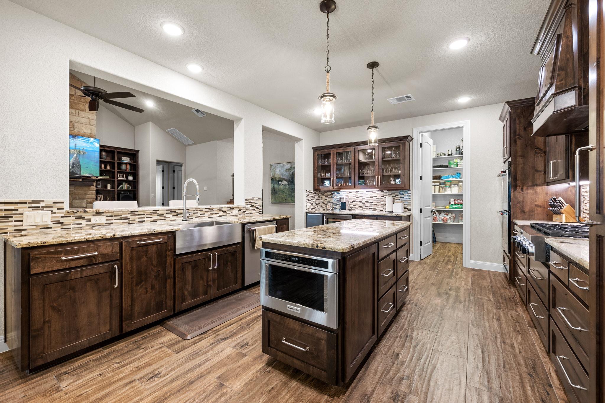 2760 Fishing Hole Cv, Leander, TX 78641