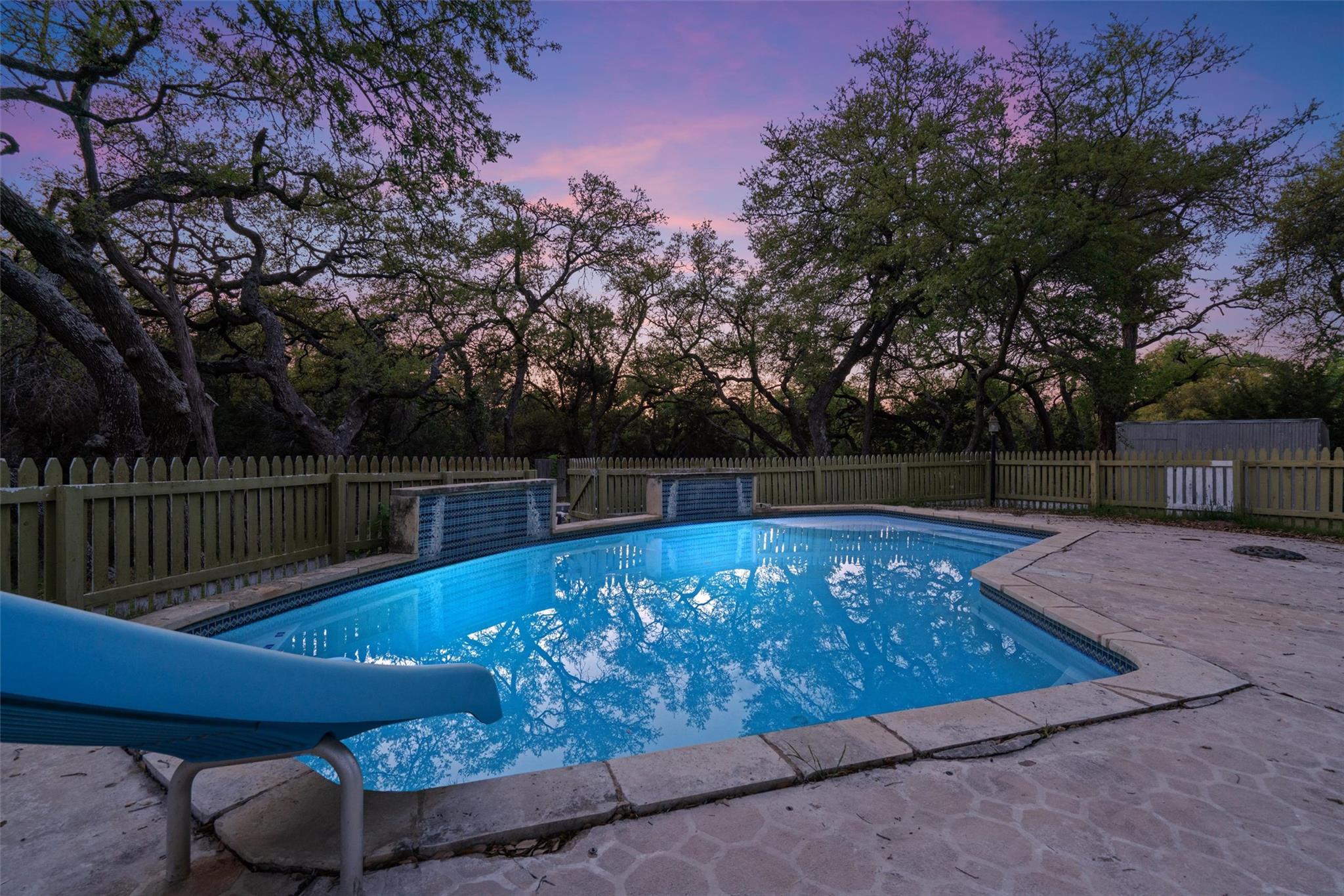 33 Long Creek Rd, Austin, TX 78737