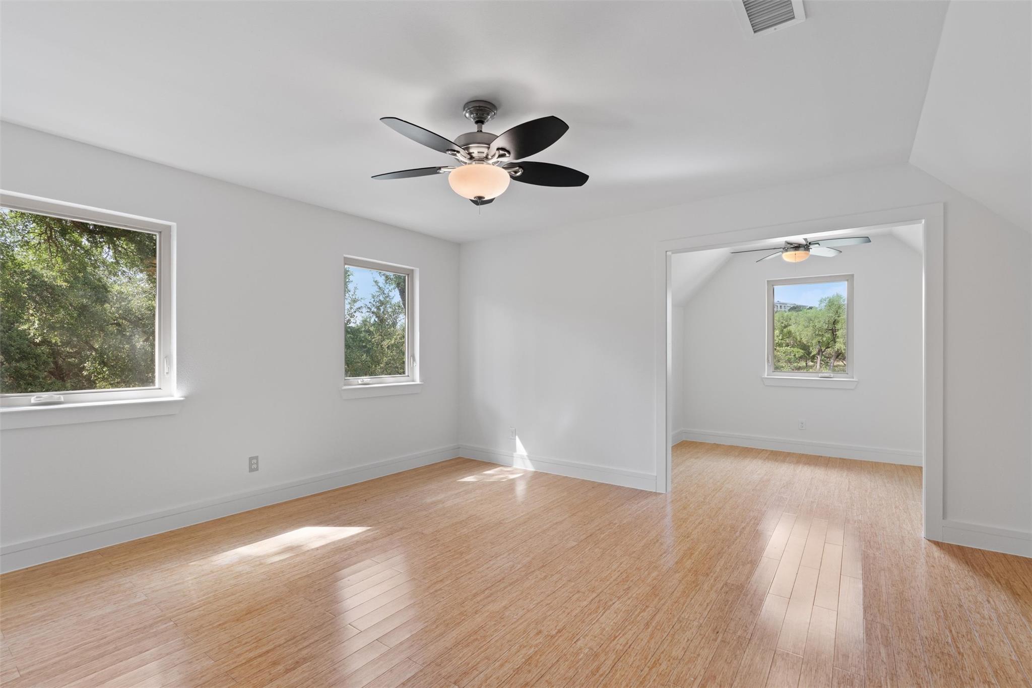 33 Long Creek Rd, Austin, TX 78737