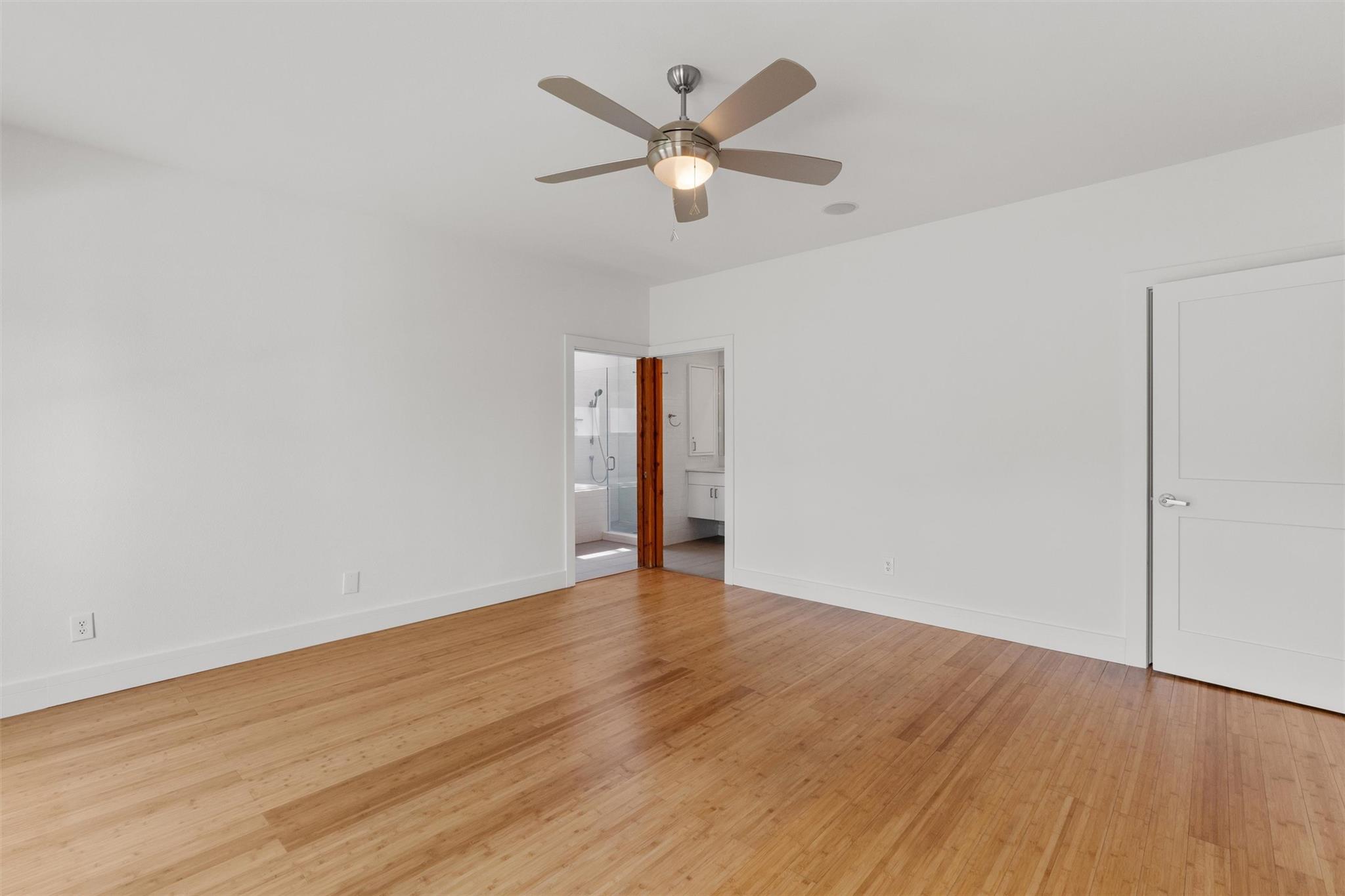 33 Long Creek Rd, Austin, TX 78737