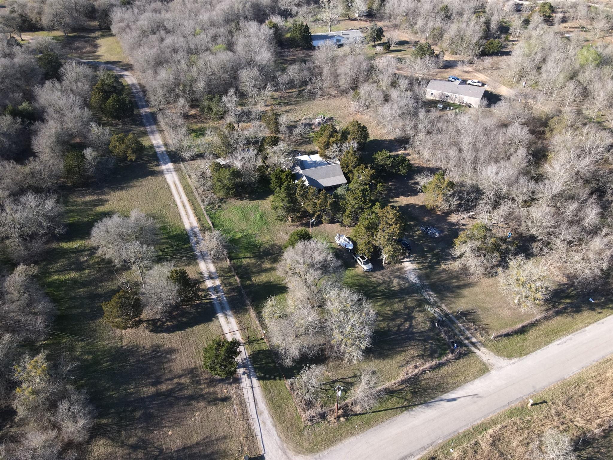 221 Lower Elgin Rd, Elgin, TX 78621