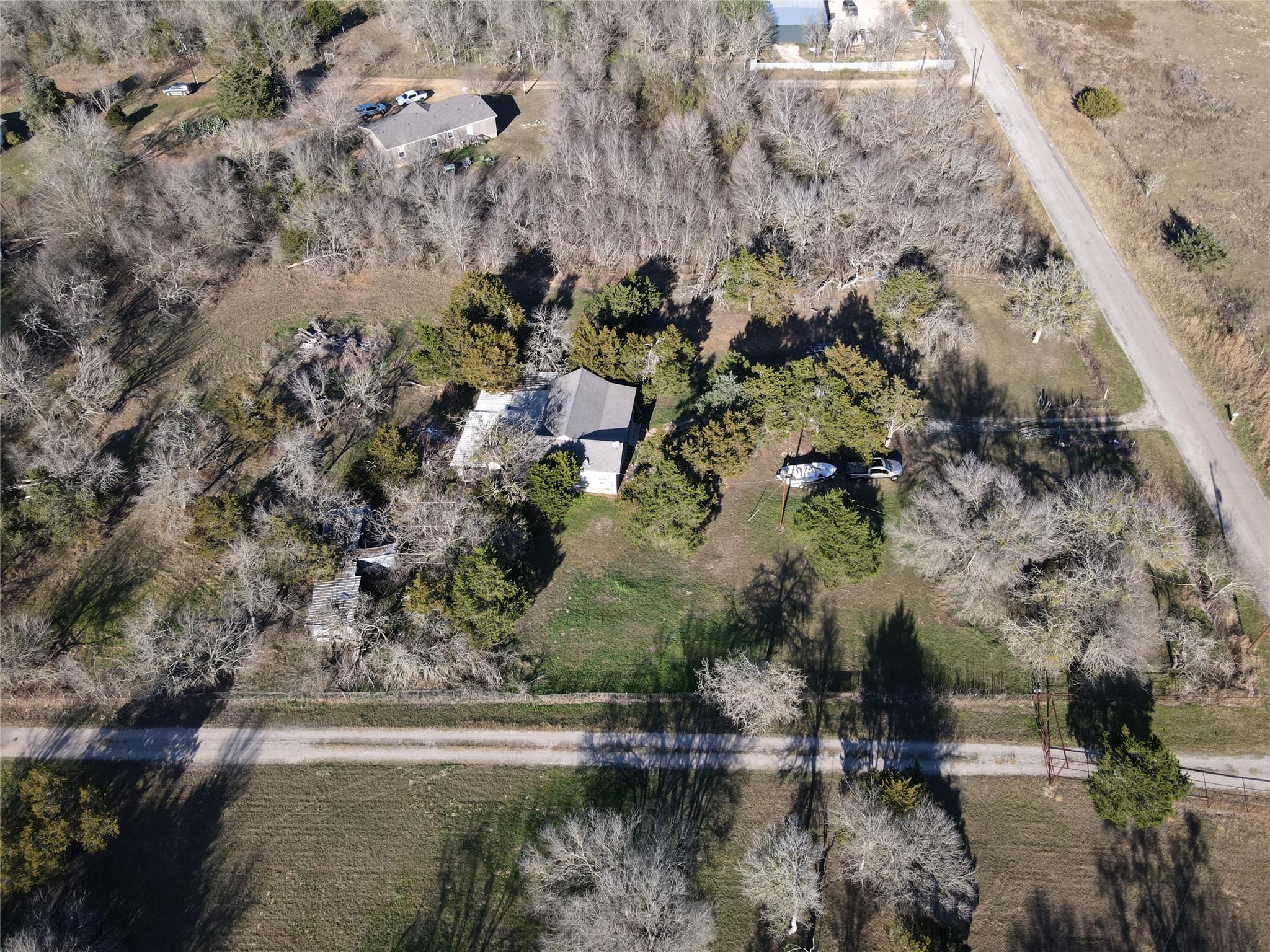 221 Lower Elgin Rd, Elgin, TX 78621