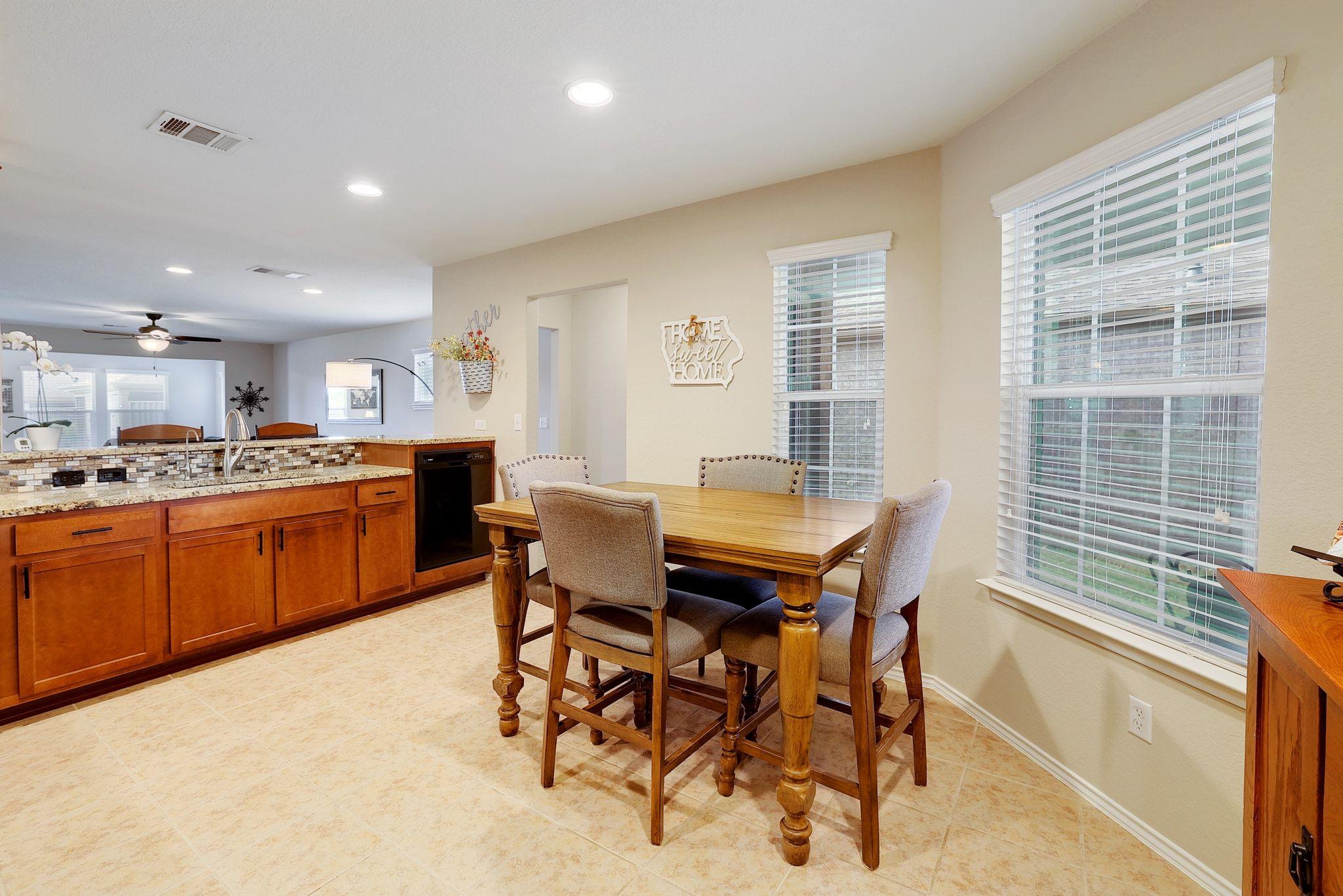 504 Hereford Ln, Georgetown, TX 78633