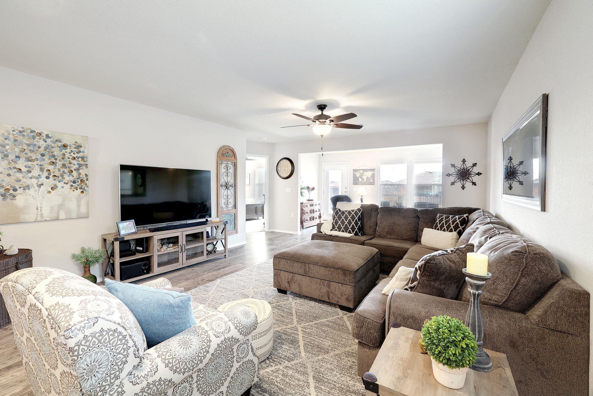 504 Hereford Ln, Georgetown, TX 78633