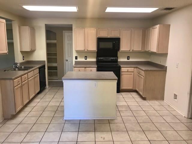 1304 Devil Rdg, Cedar Park, TX 78613