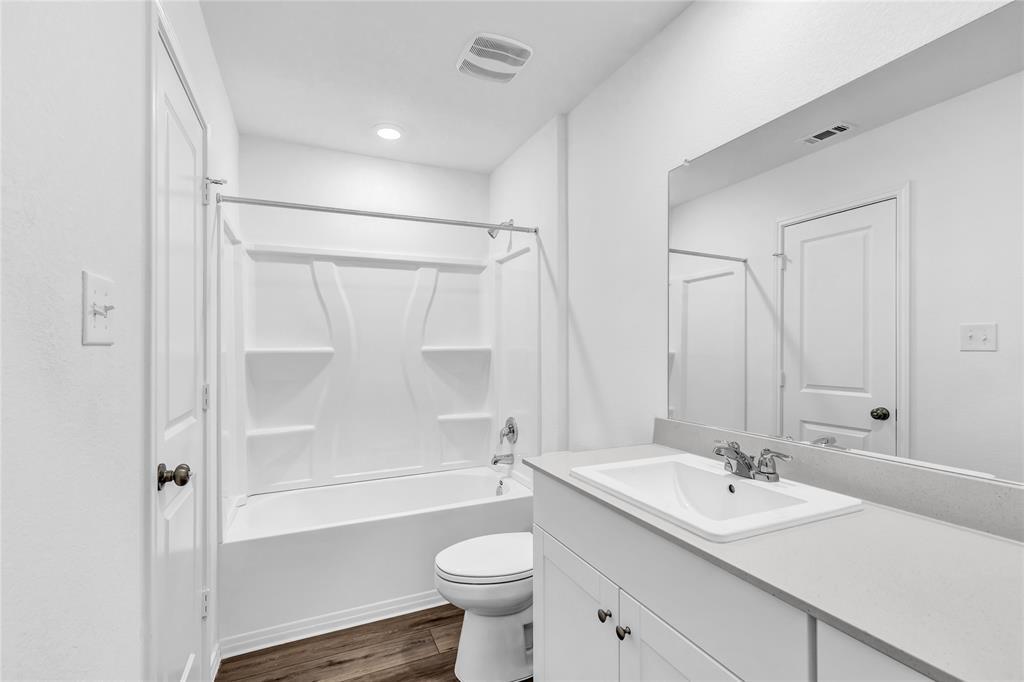 516 Rancho del Cielo Loop, Jarrell, TX 76537