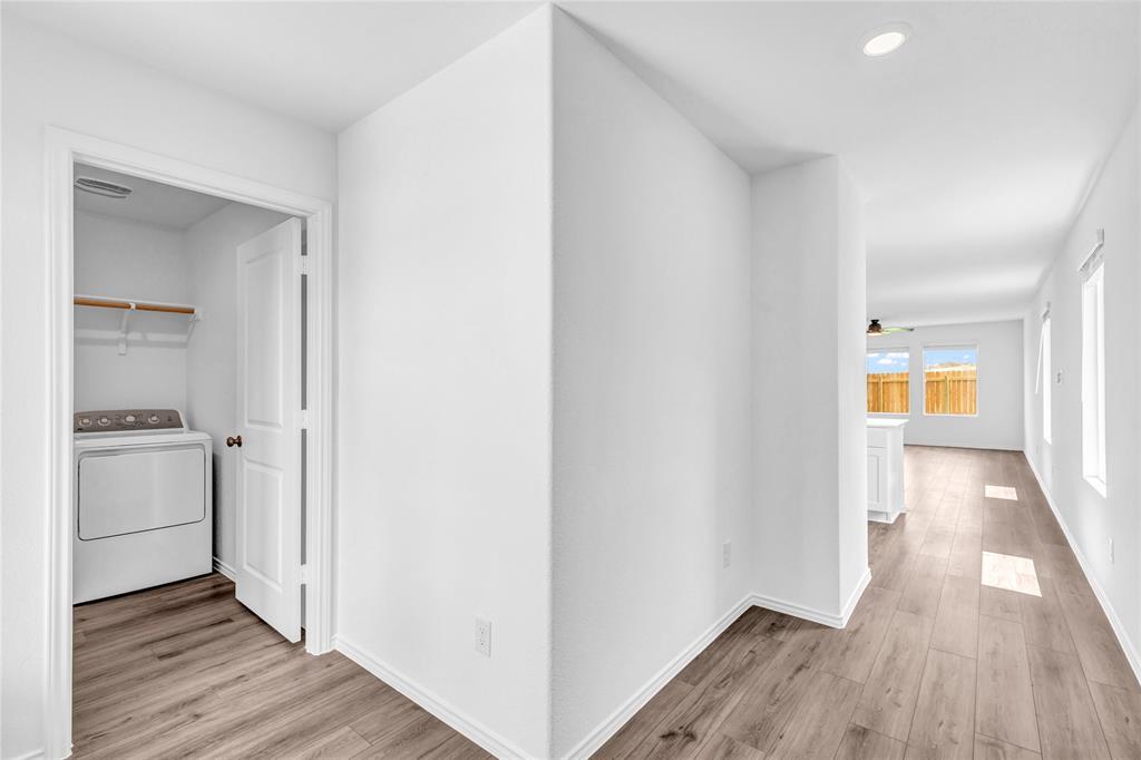 516 Rancho del Cielo Loop, Jarrell, TX 76537