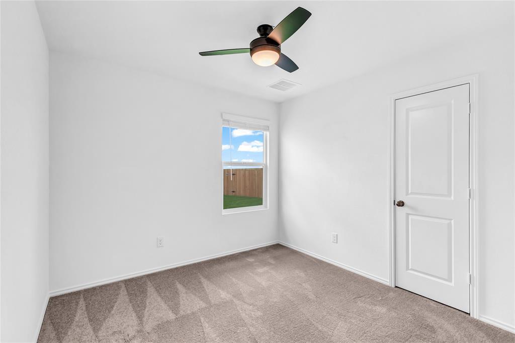 516 Rancho del Cielo Loop, Jarrell, TX 76537