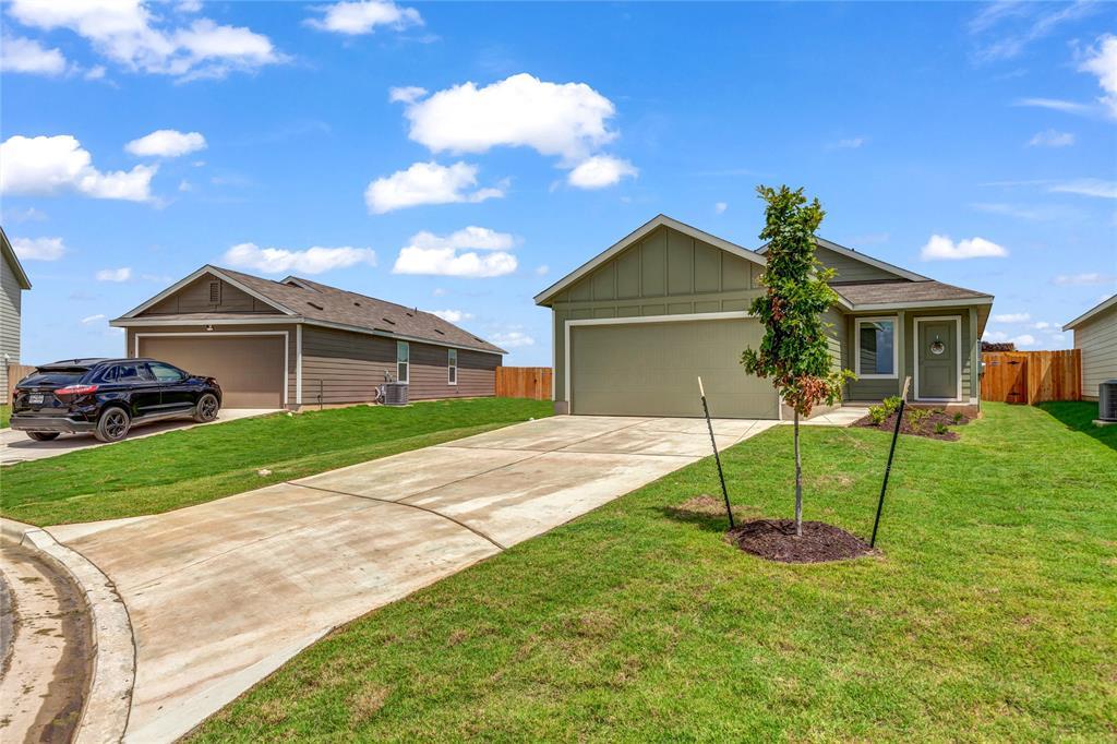 516 Rancho del Cielo Loop, Jarrell, TX 76537