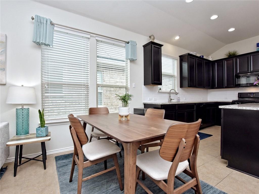 305 Methodius Dr, Hutto, TX 78634