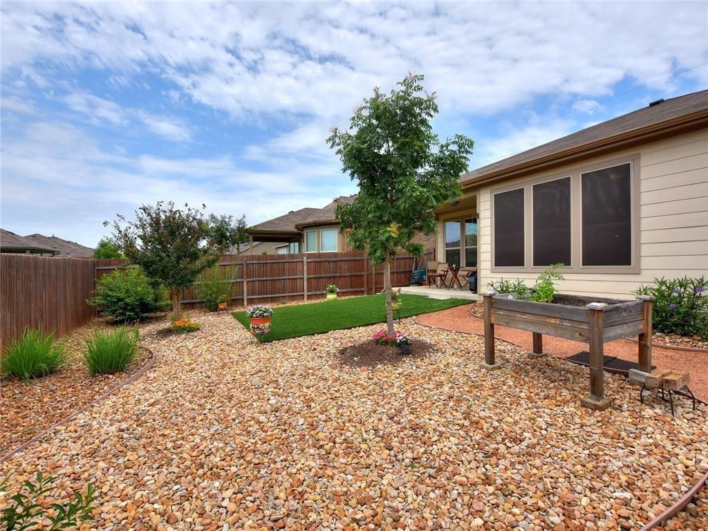 305 Methodius Dr, Hutto, TX 78634