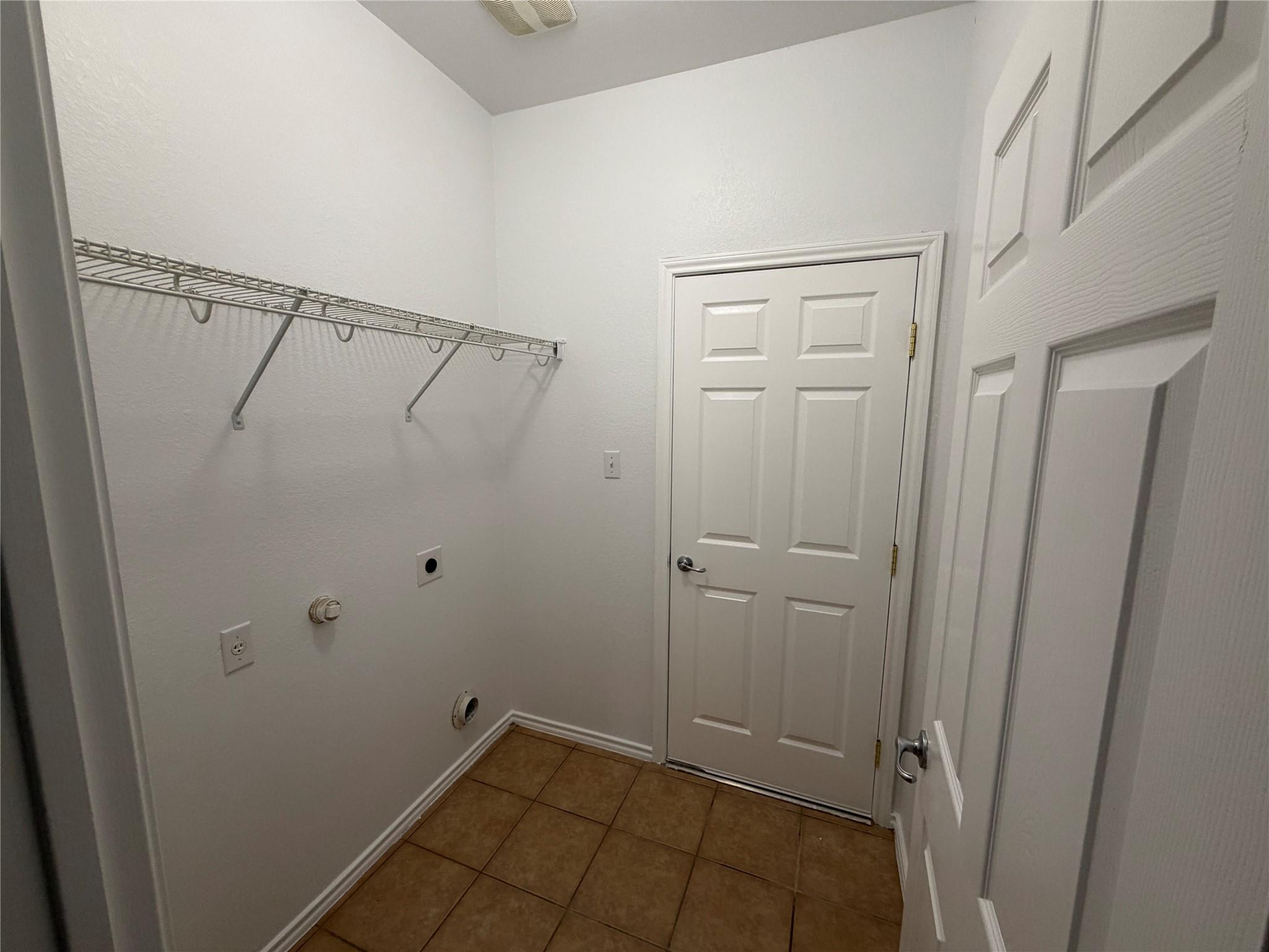 210 Dark Horse Ln, Buda, TX 78610