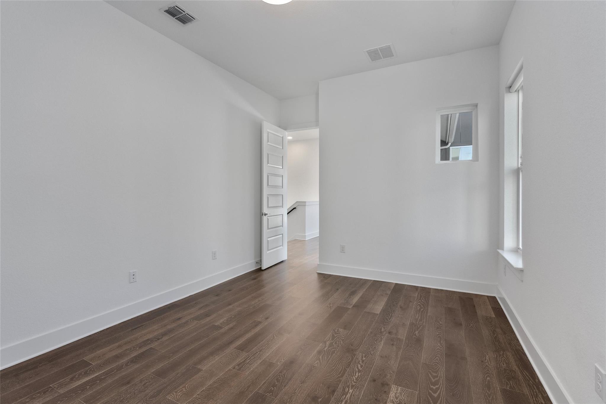 6300 Toscana Ave, Austin, TX 78724