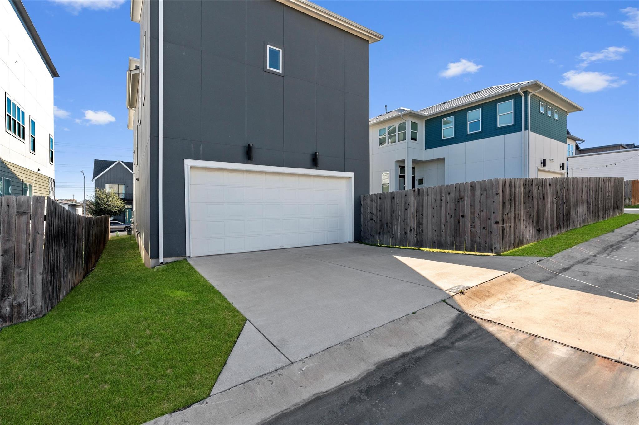 6300 Toscana Ave, Austin, TX 78724