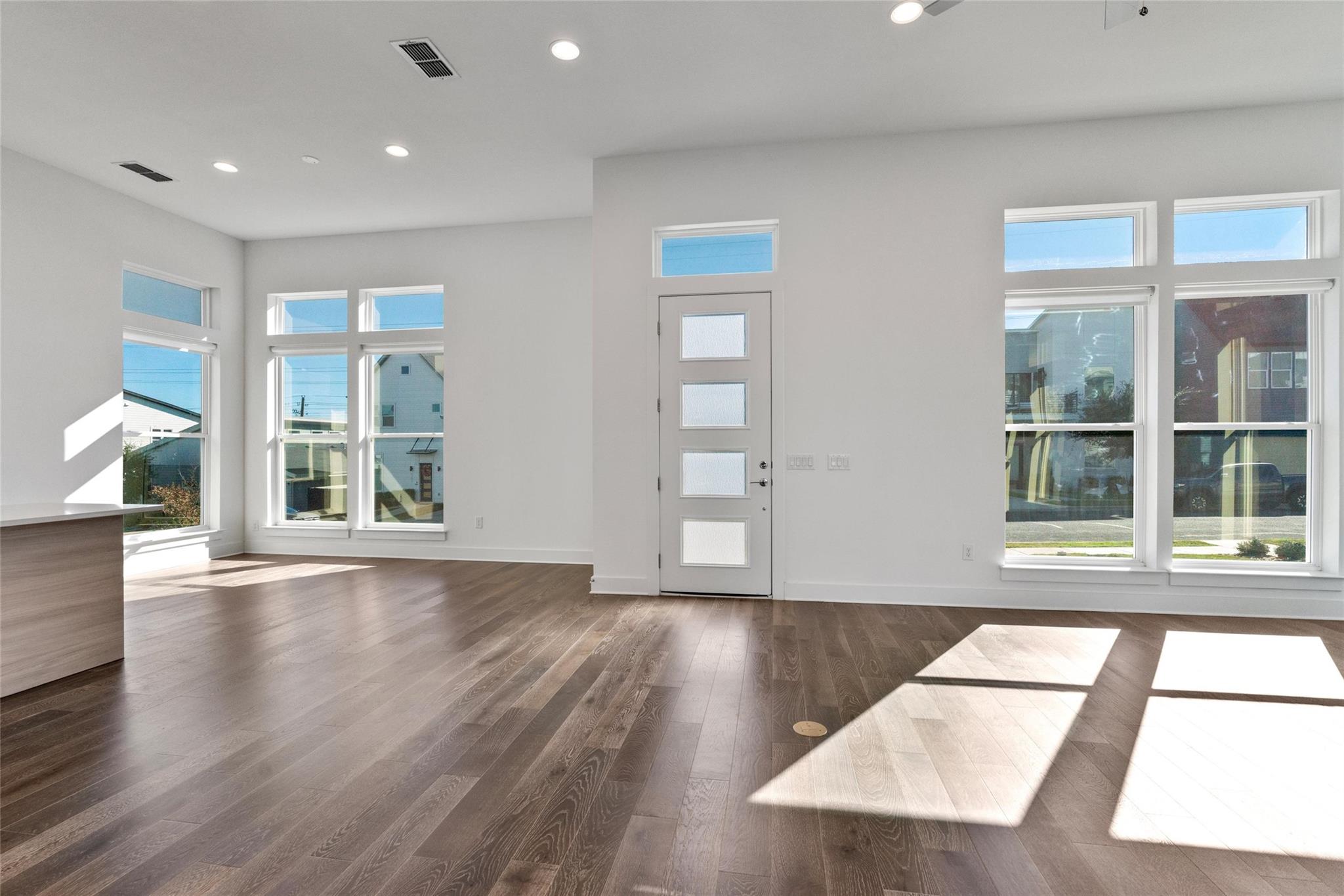 6300 Toscana Ave, Austin, TX 78724