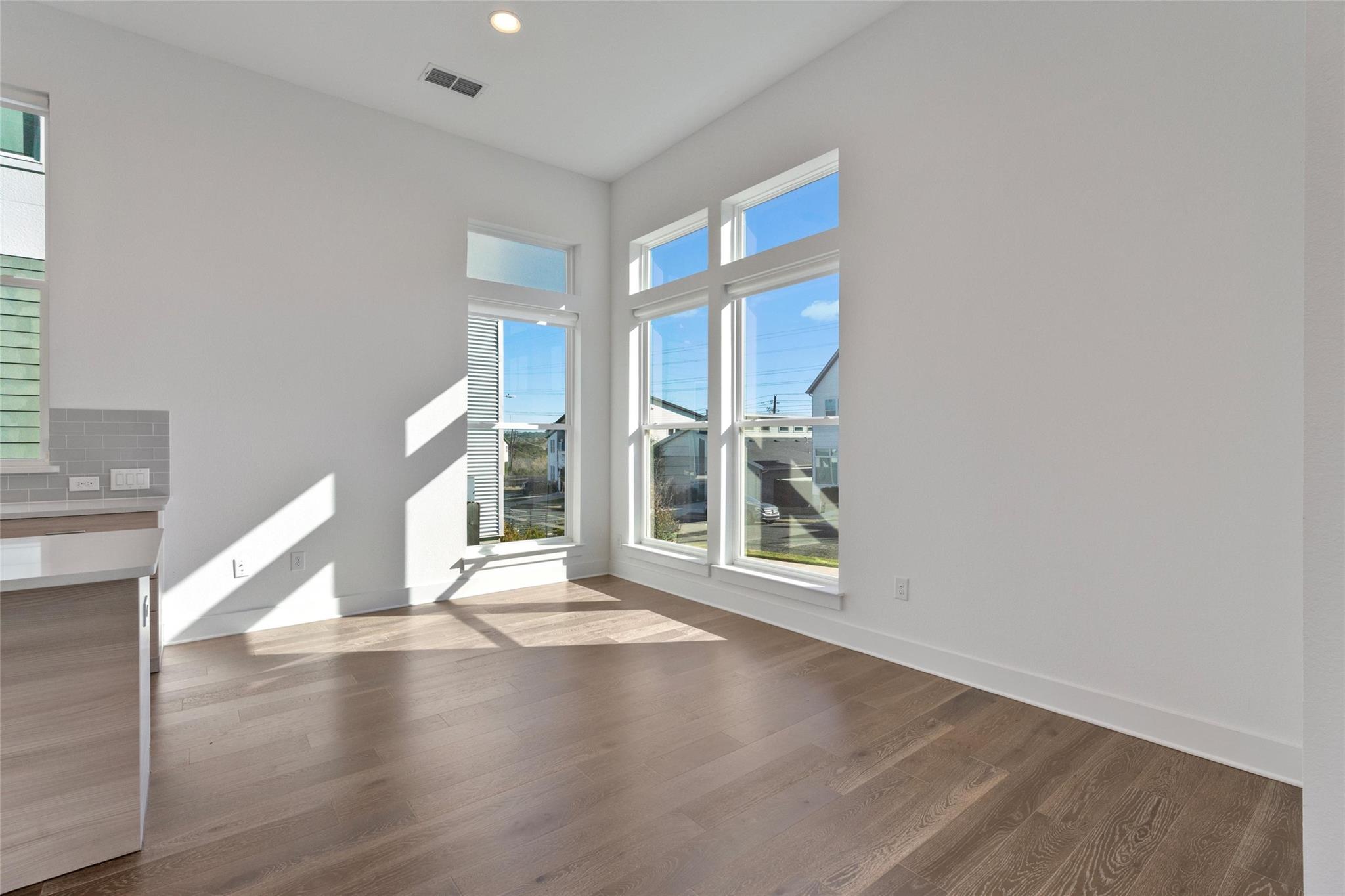 6300 Toscana Ave, Austin, TX 78724