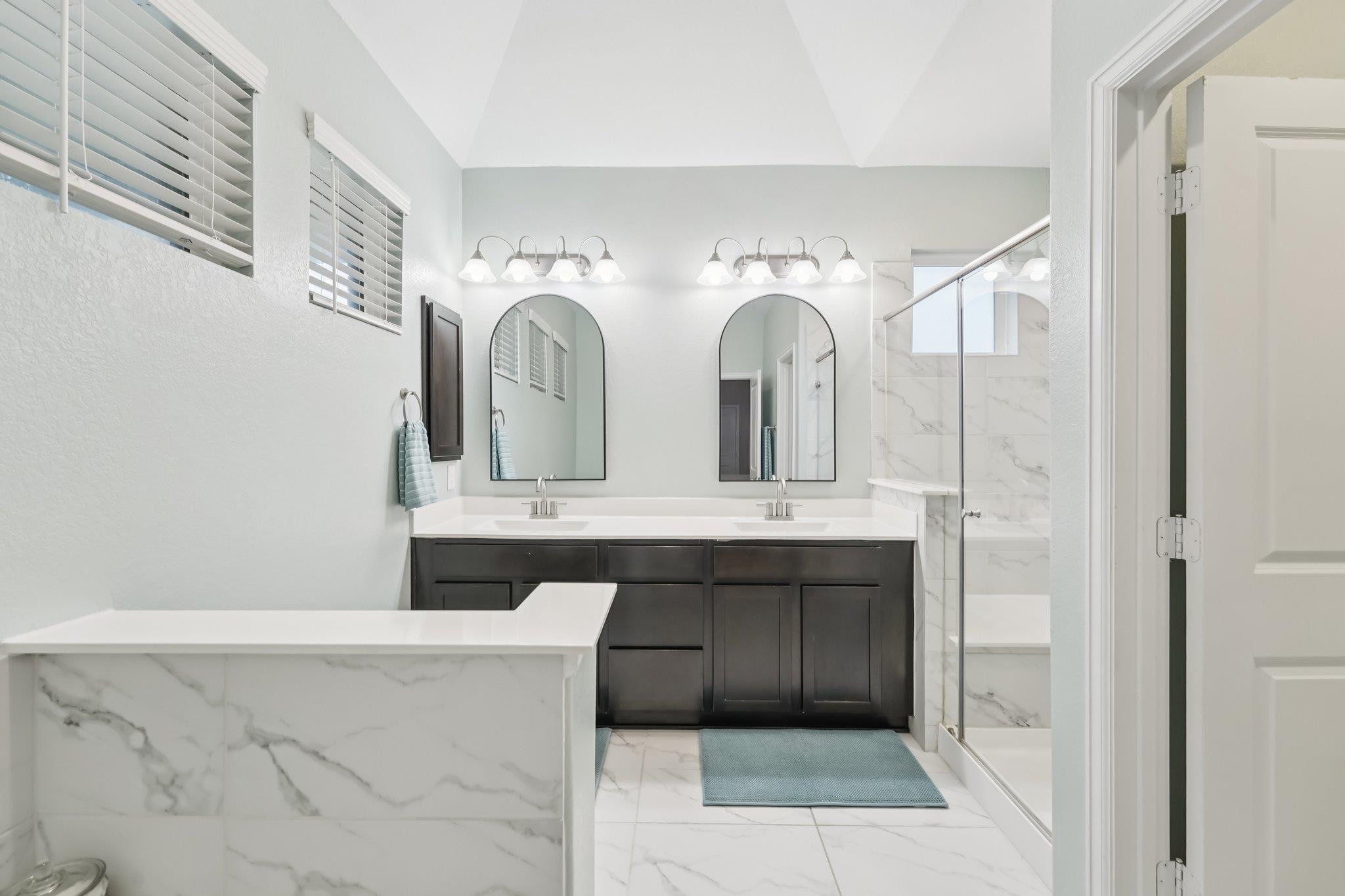 308 Ravello St, Liberty Hill, TX 78642