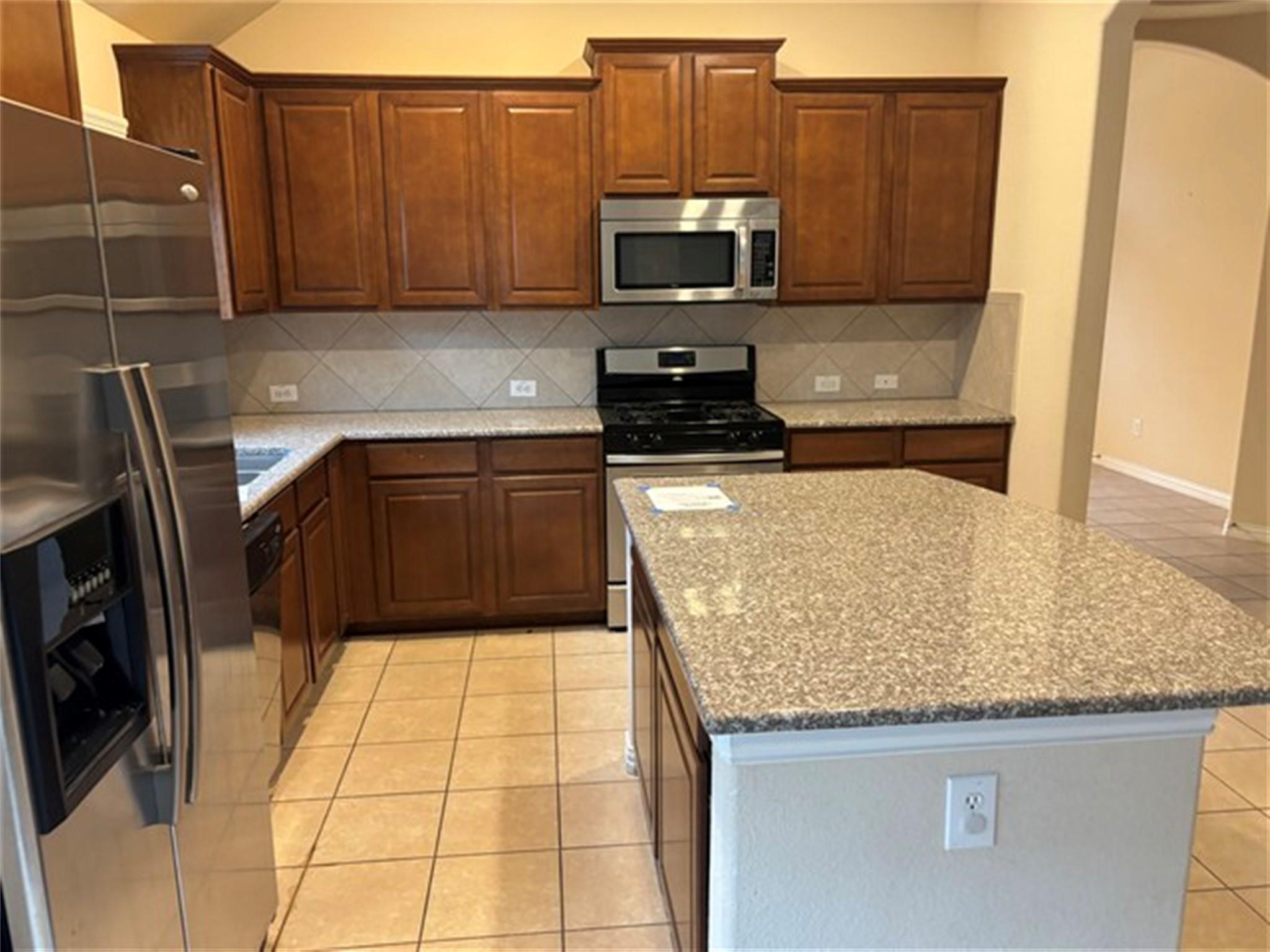 505 Bluehaw Dr, Georgetown, TX 78628