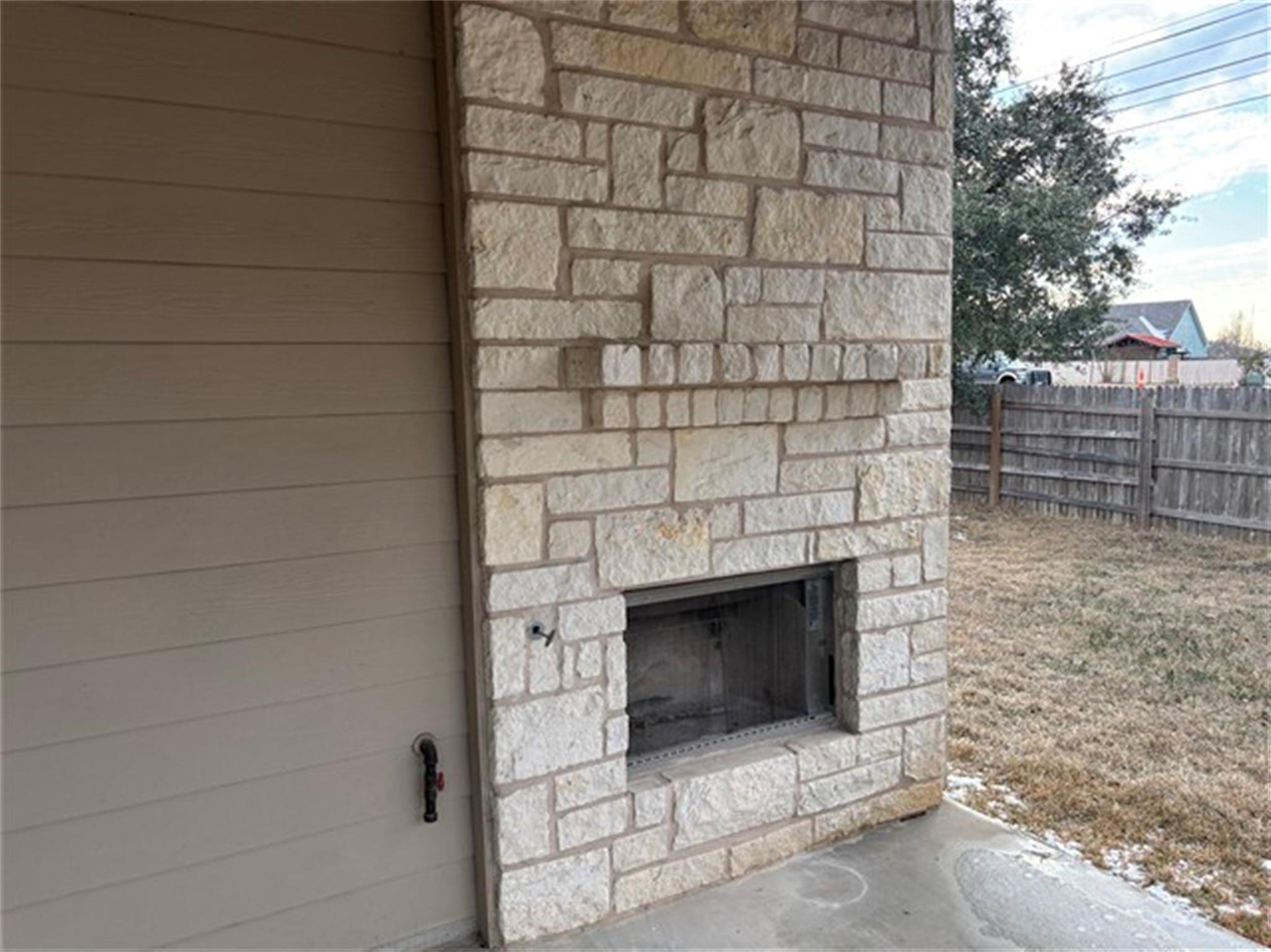 505 Bluehaw Dr, Georgetown, TX 78628