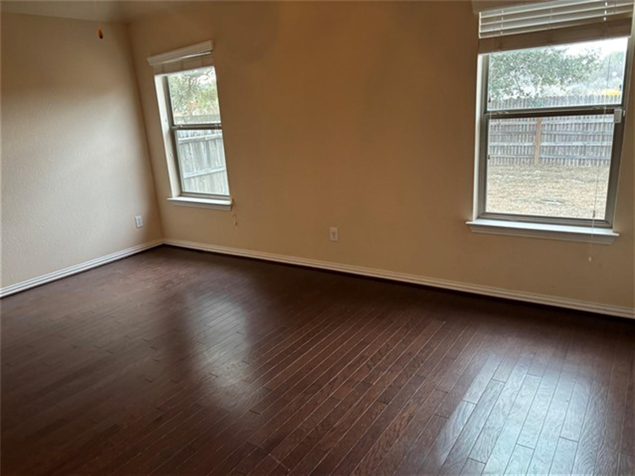 505 Bluehaw Dr, Georgetown, TX 78628